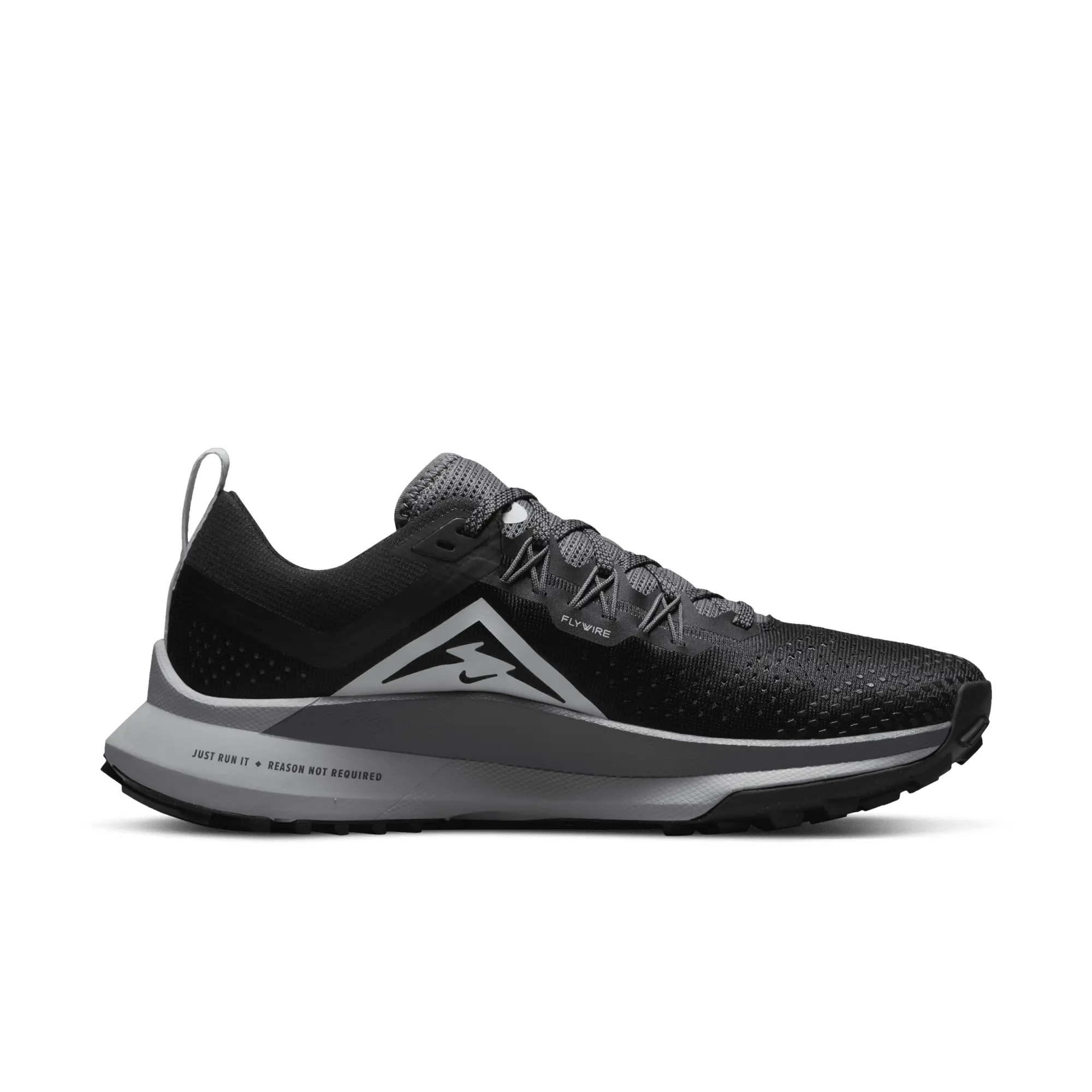 Nike Womens Pegasus Trail 4 GORE TEX