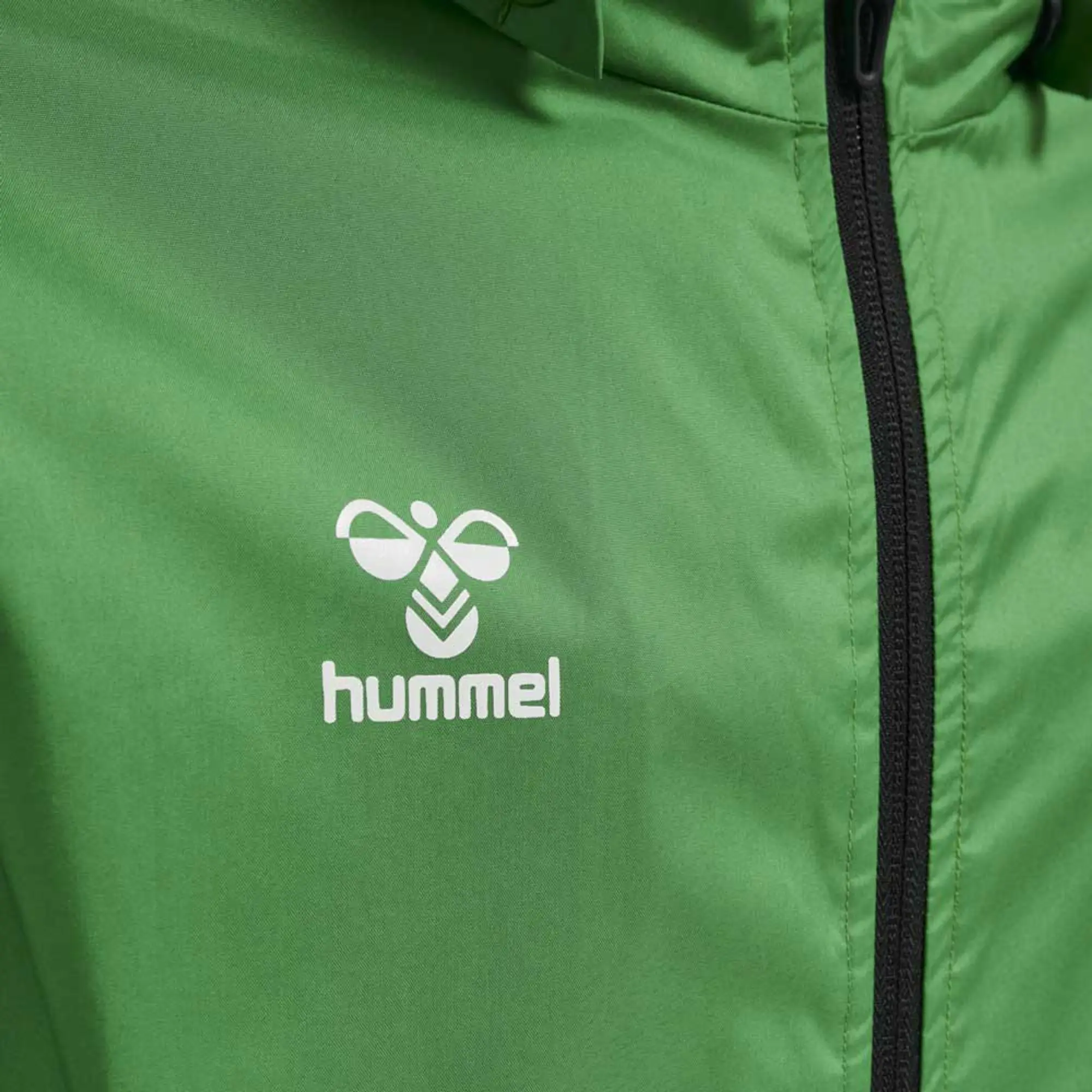 Hummel Core Xk Spray Raincoat  - Green