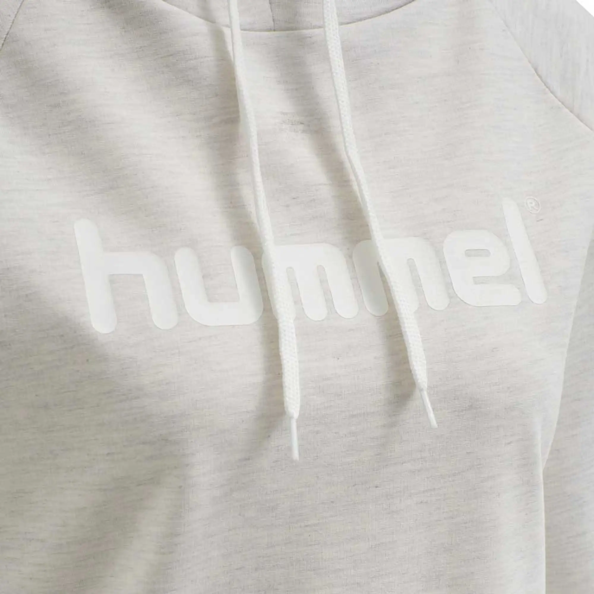 Hummel High-Collar, Women's Hoodie With A Bold Print And A Stay-Cool, Meshed Neck Lining -