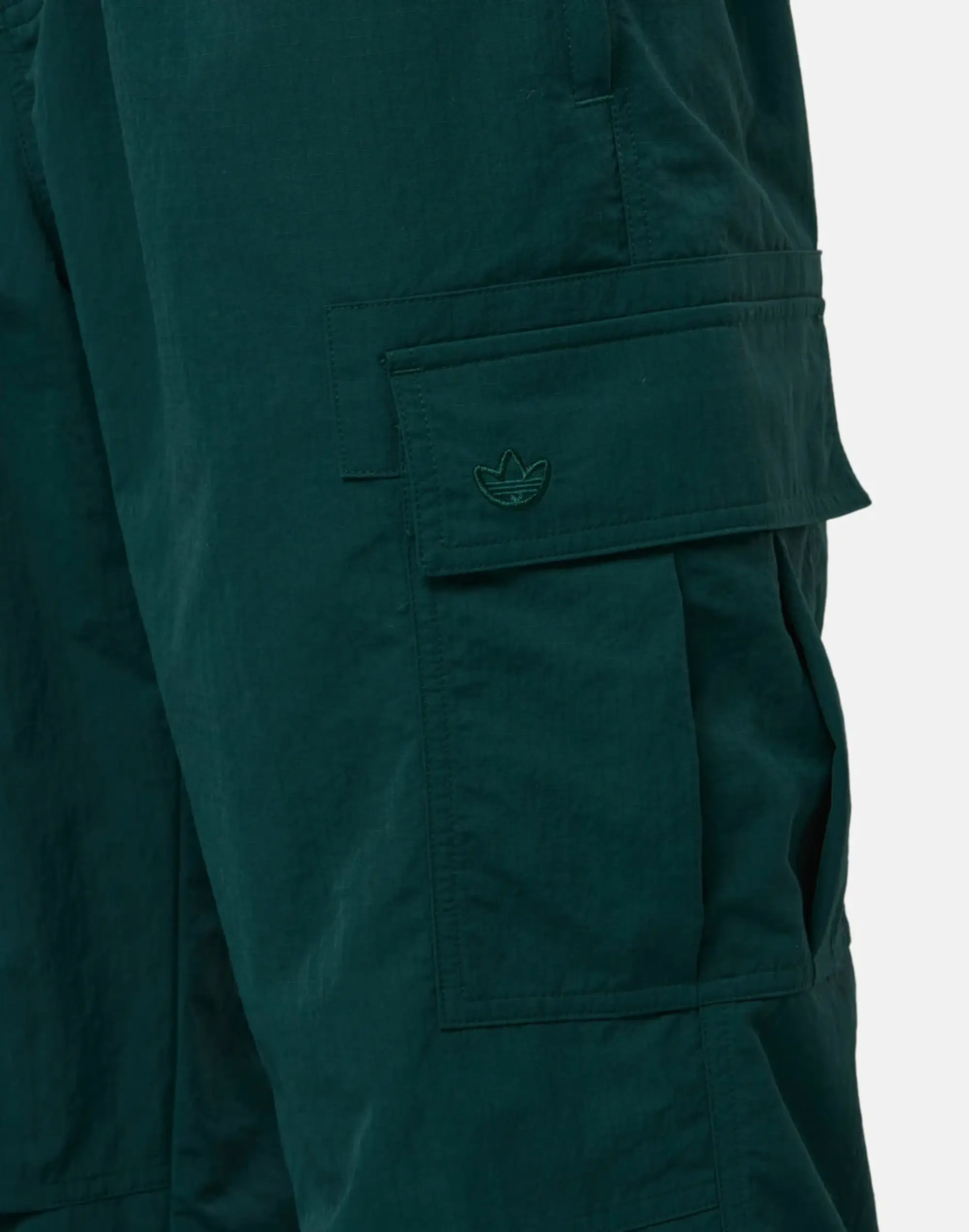 Adidas Originals Cargo Pants Essentials - ['Green']