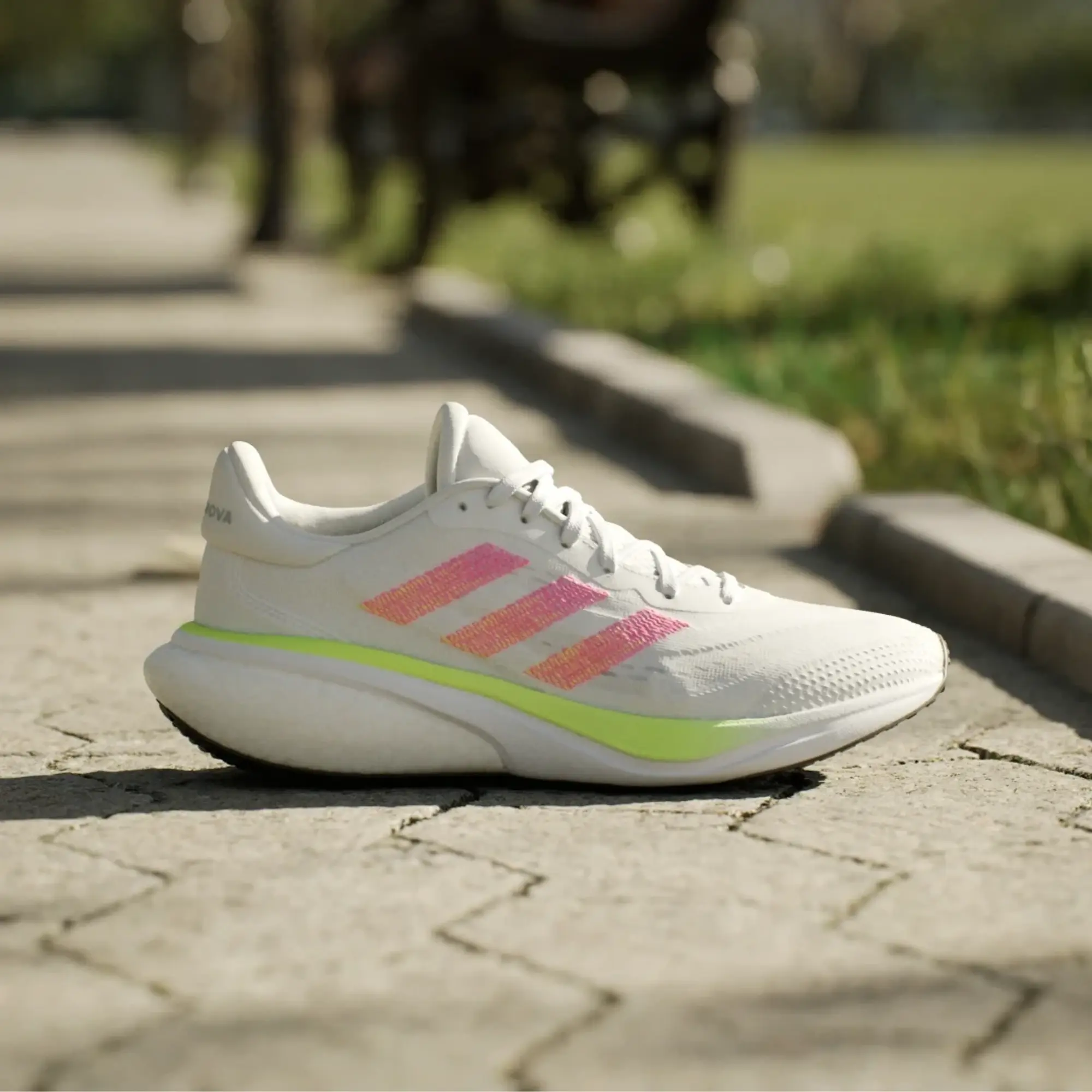 Adidas Running Shoe Supernova 3 - ['White']