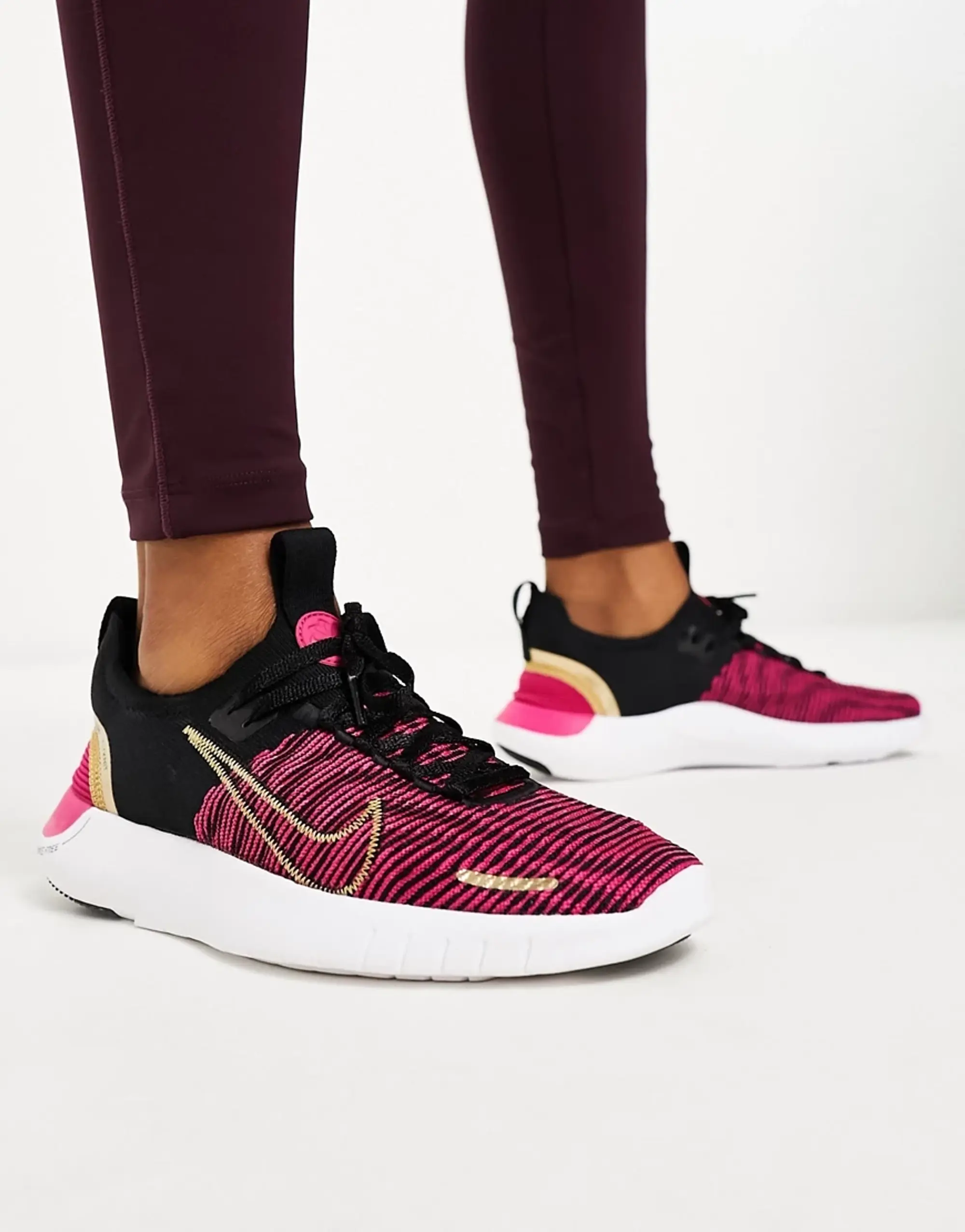 Nike Womens Free Run Next Nature Flyknit