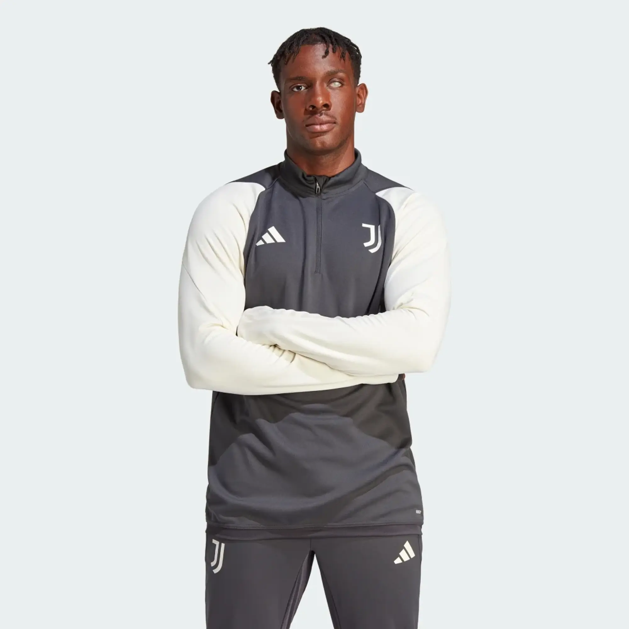 adidas Juventus Training Shirt Tiro 23 Eu - Carbon/White - ['Grey', 'White']