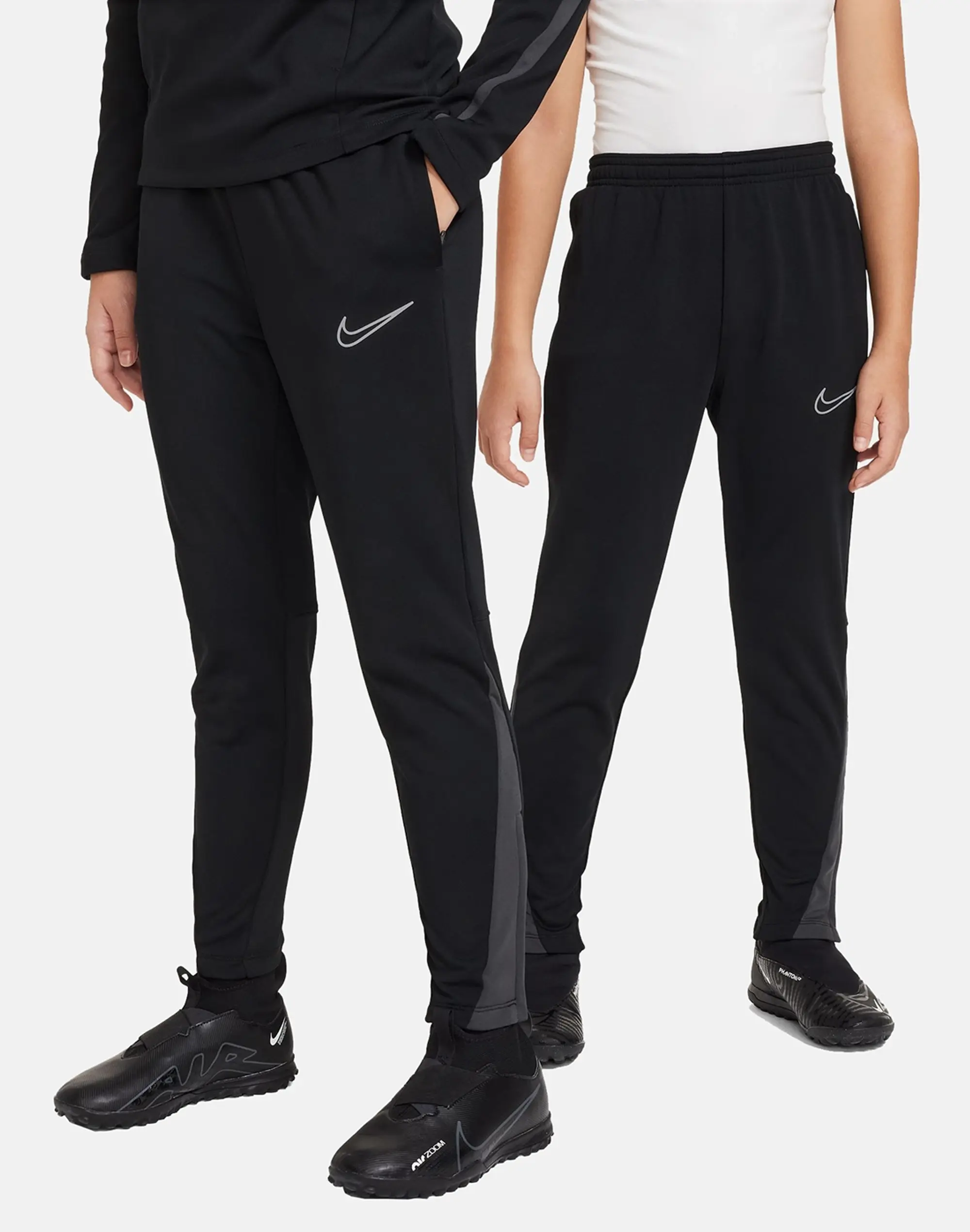 Nike Junior Winter Warrior Tack Pant - Black - Size XL/B - Black