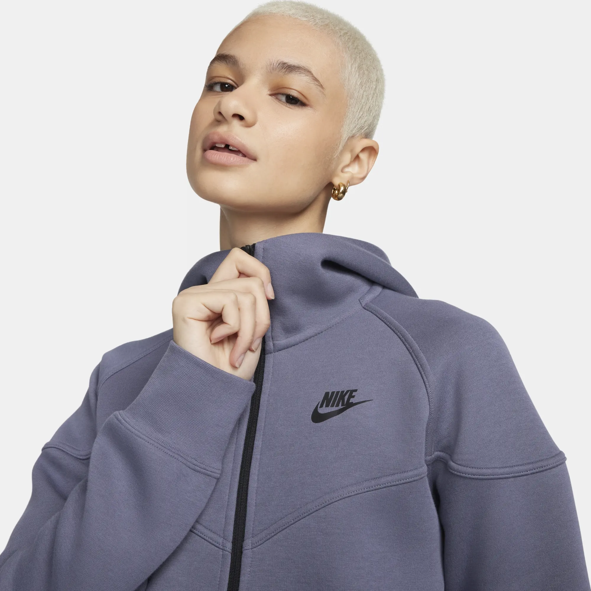 Nike Sportswear Tech Fleece Windrunner Women s Full Zip Hoodie Grey Cotton Polyester FB8338 003 FOOTY.COM