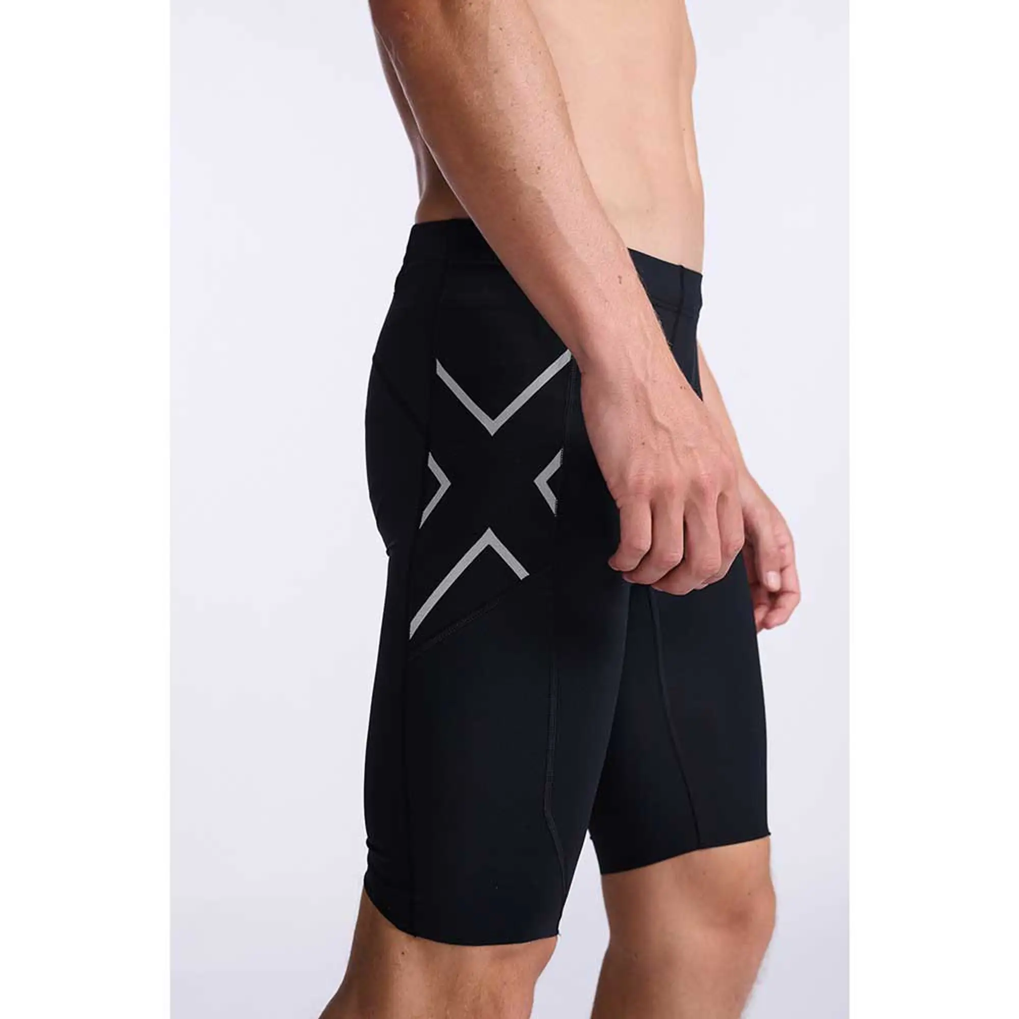 2xu Aero Compression Short Leggings  - Black