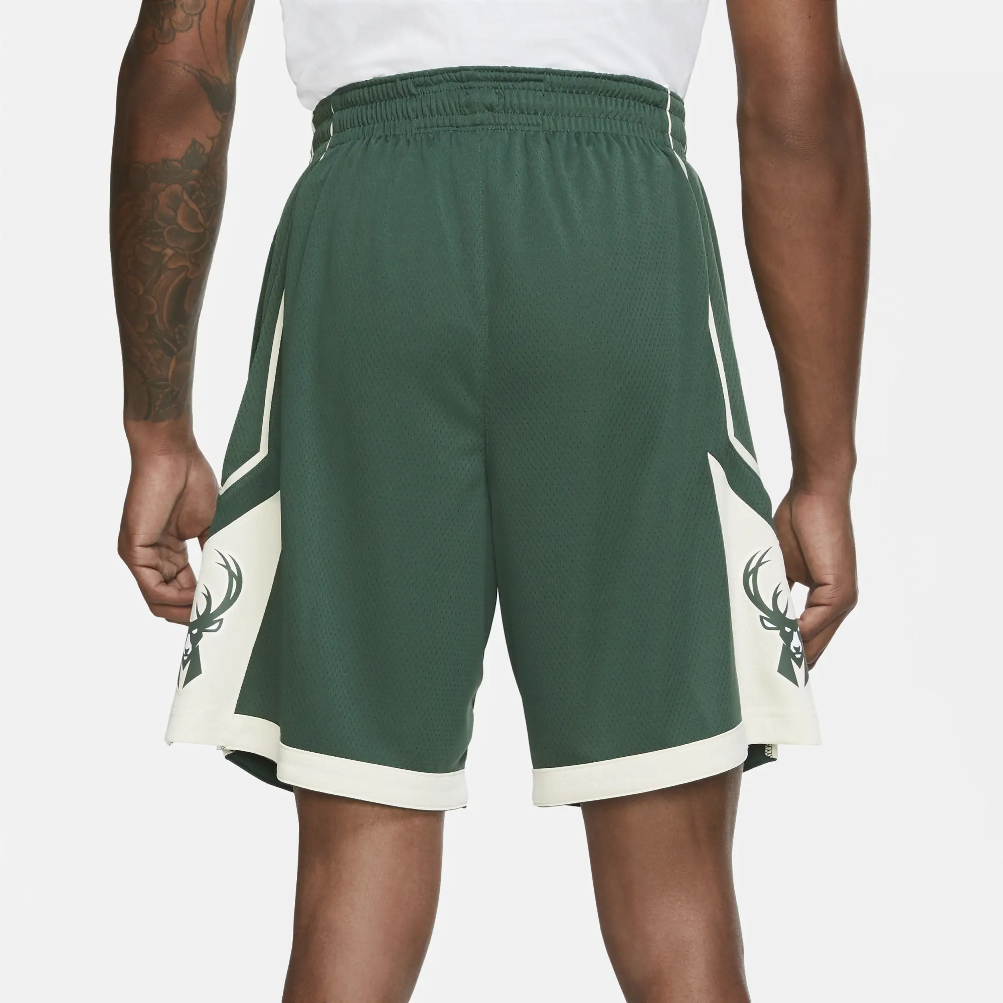 Nike Milwaukee Bucks Men Shorts - Brown