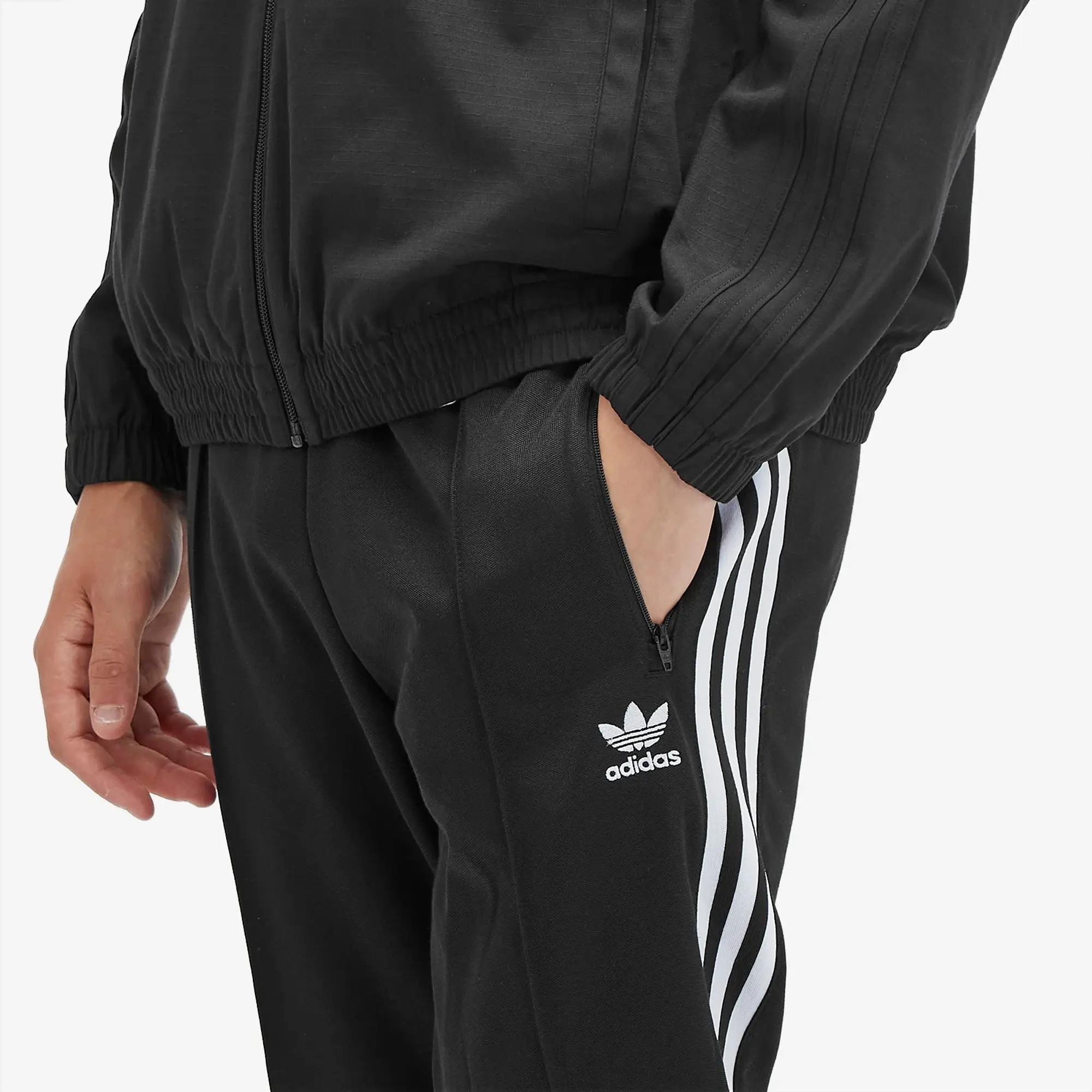 adidas CLASSIC TRACKPANT