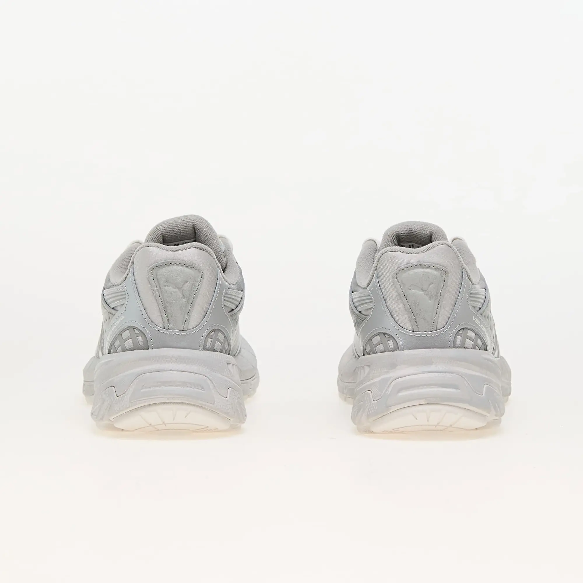 Sneakers Puma Velophasis Retreat Yourself Wns Gray Eur 41