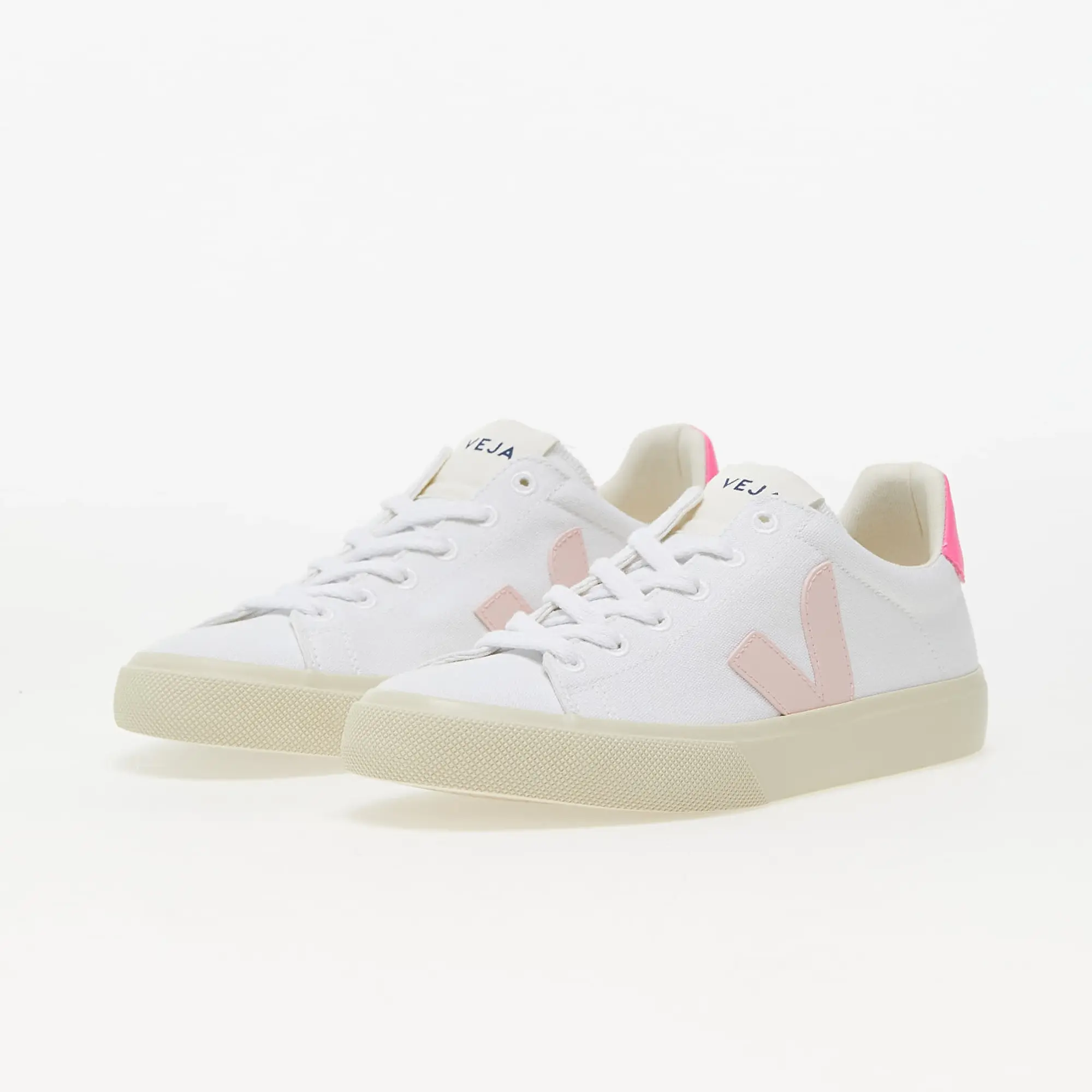 Veja  CAMPO CANVAS  women's Shoes (Trainers) in White