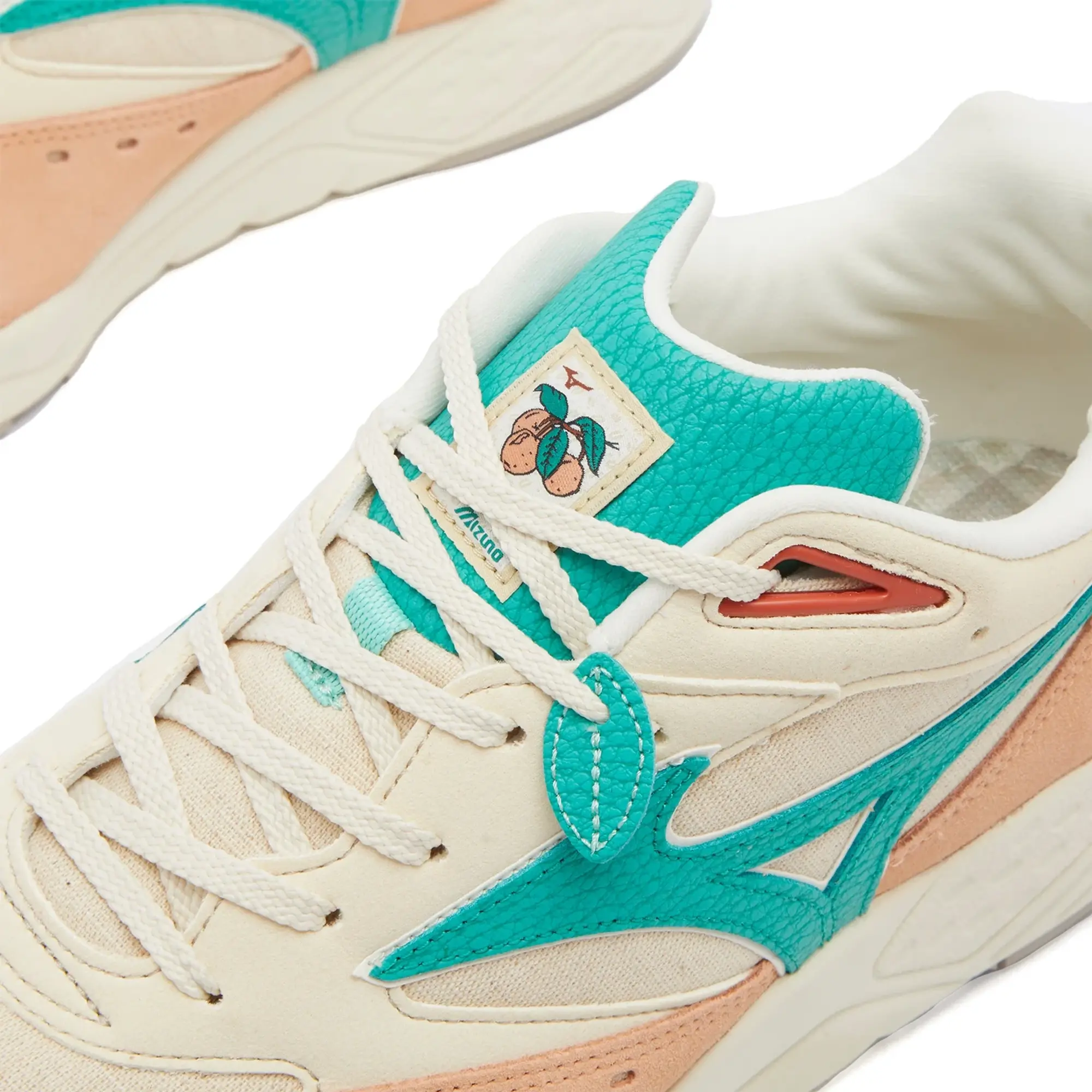 Mizuno CONTENDER