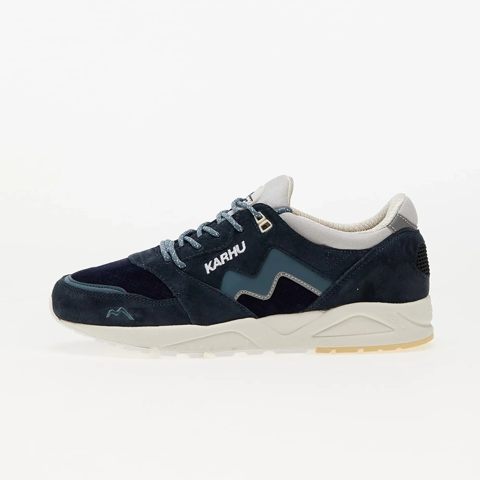Karhu Aria 95