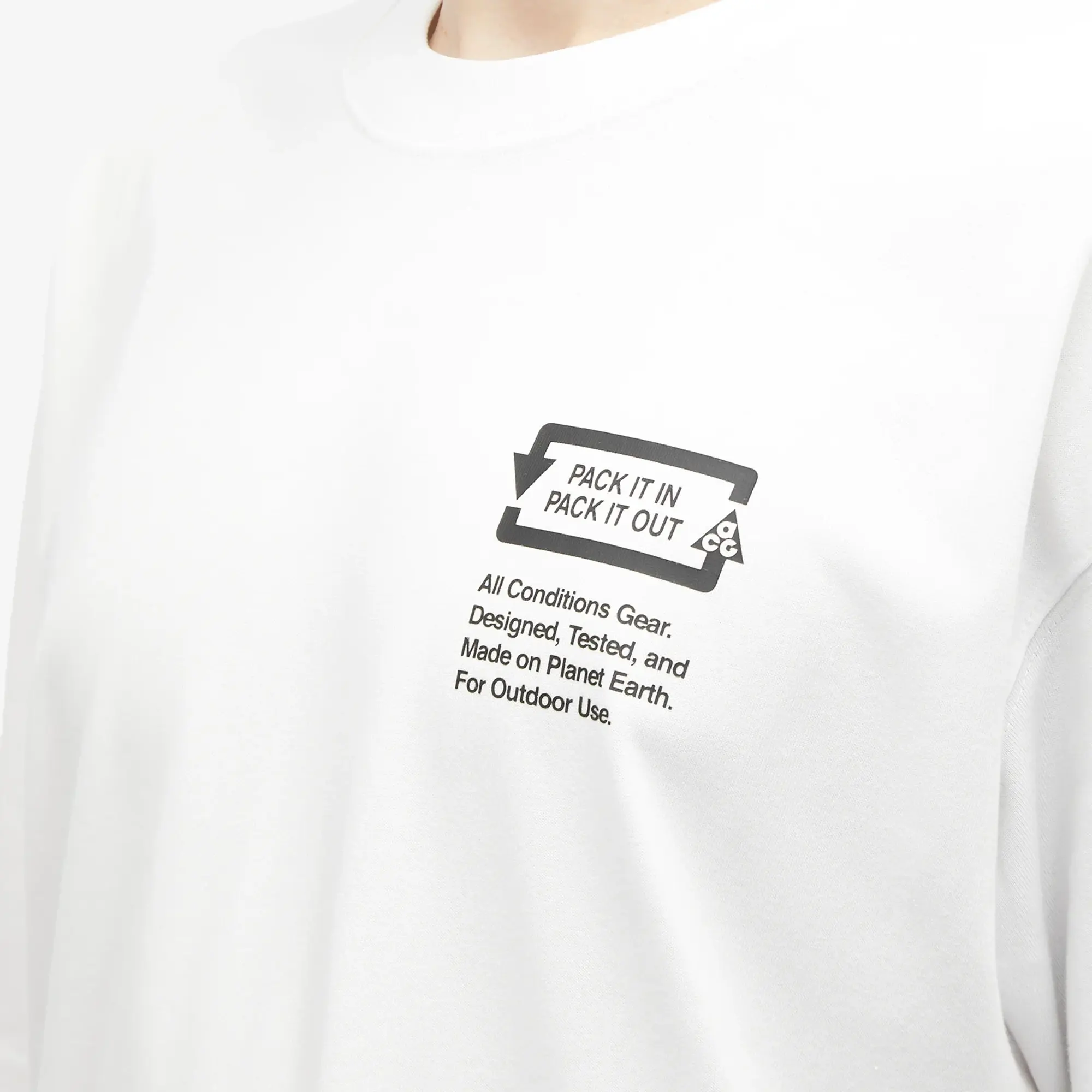 Nike ACG Pack It Out Dri-FIT T-Shirt, White