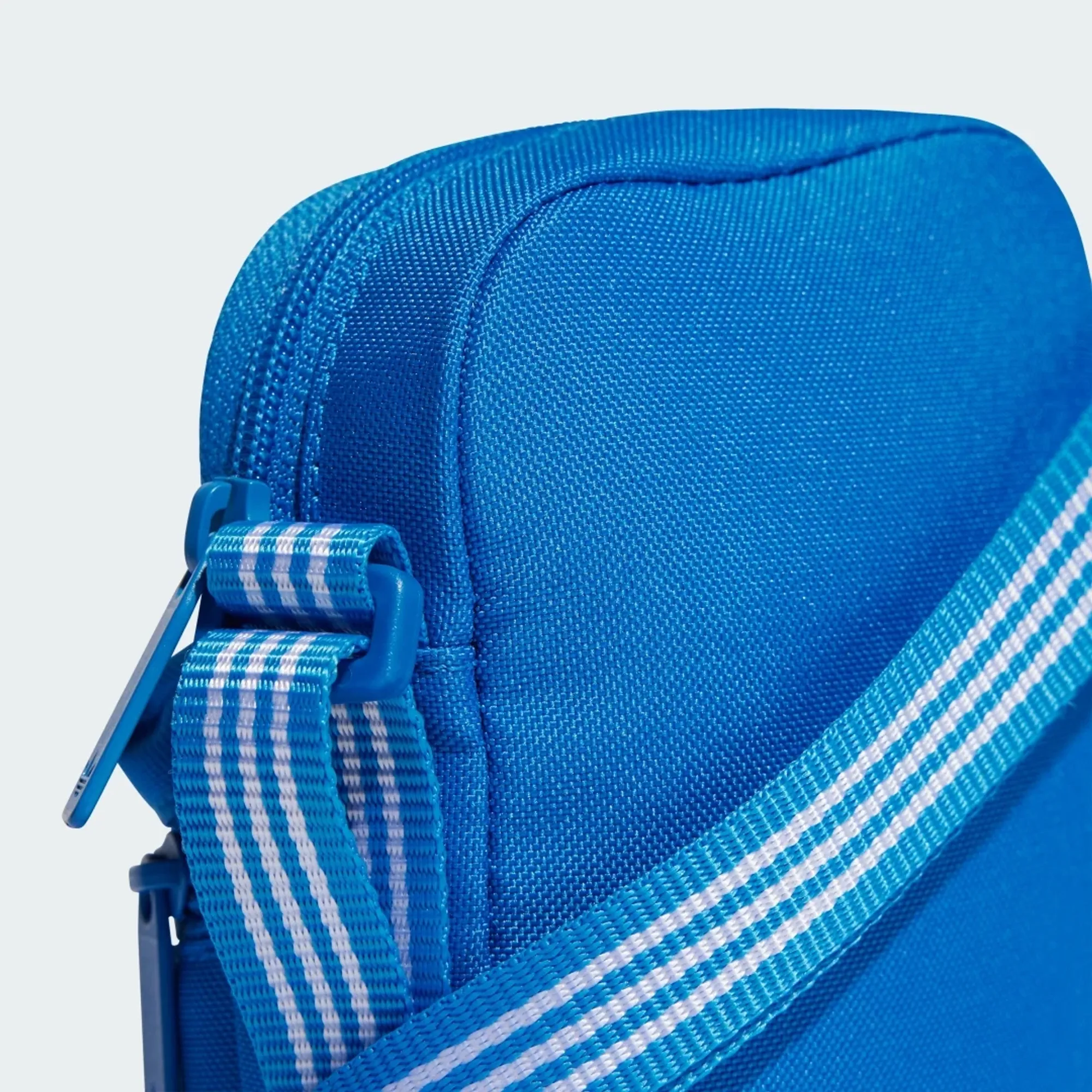 adidas Originals adidas Adicolor Classic Festival Bag | IS4370 | FOOTY.COM