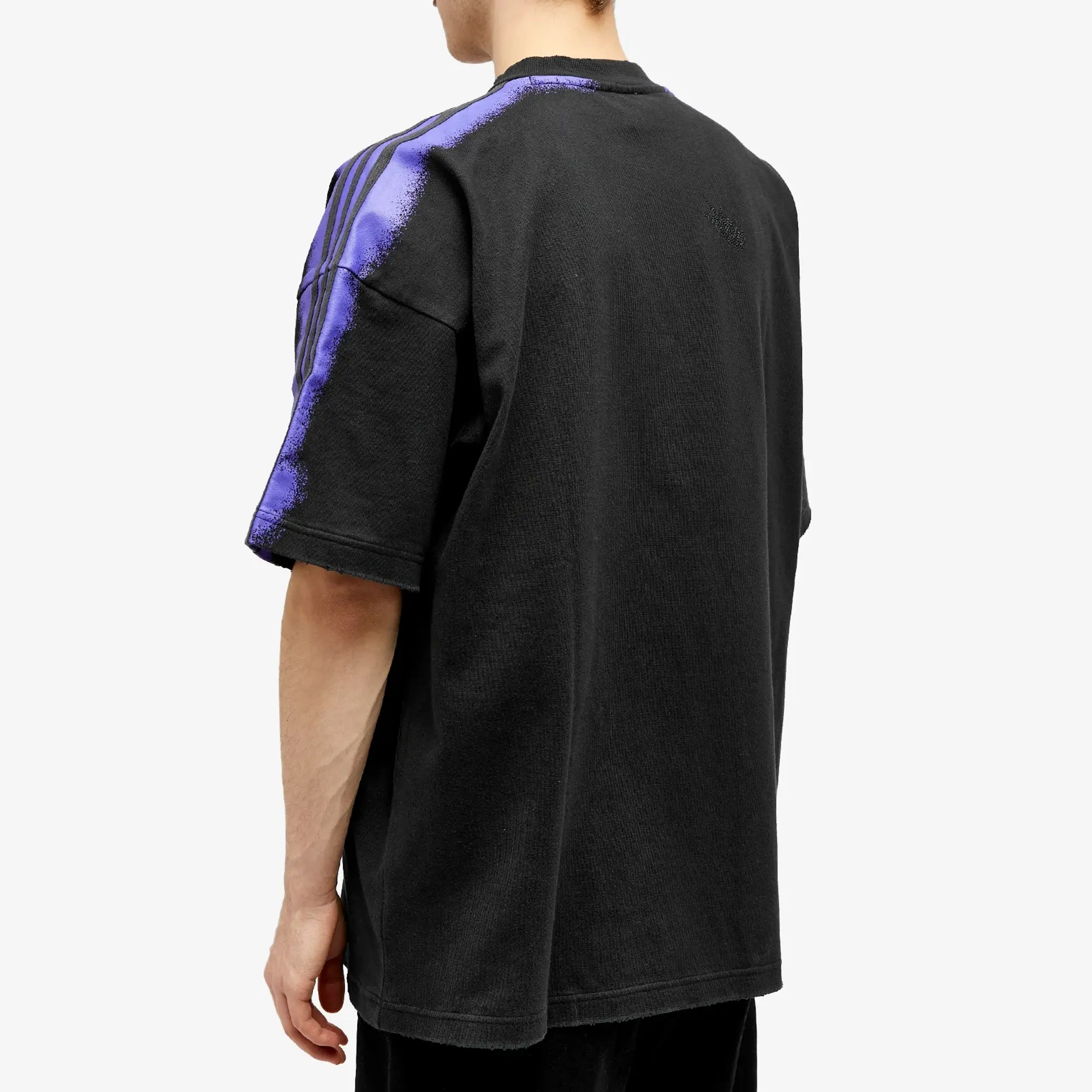 Tシャツ・カットソー [ADIDAS] YOUTH OF PARIS TEE adidas Originals Adidas Men's x Youth of Paris T-Shirt