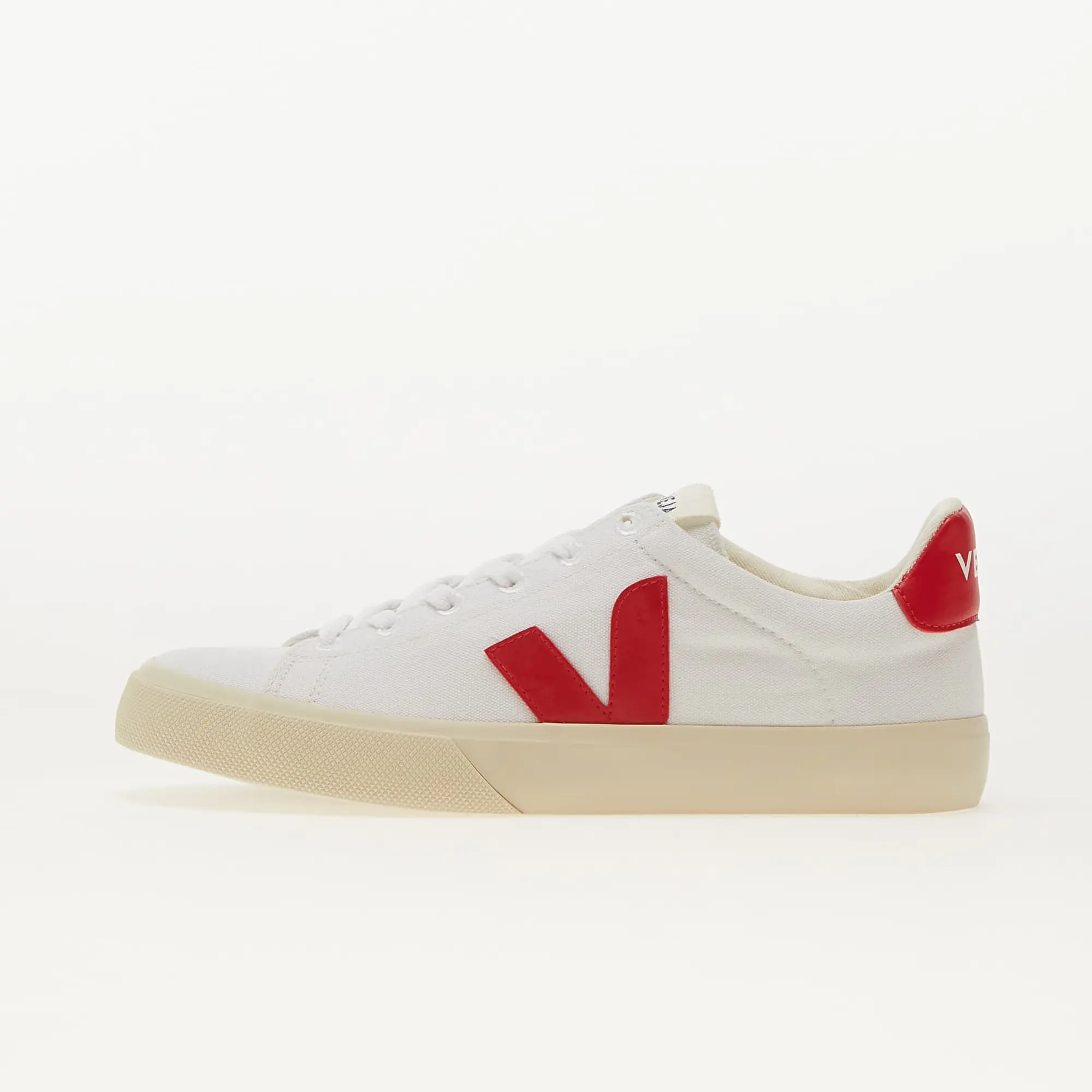 Veja  CAMPO CANVAS  women's Shoes (Trainers) in White