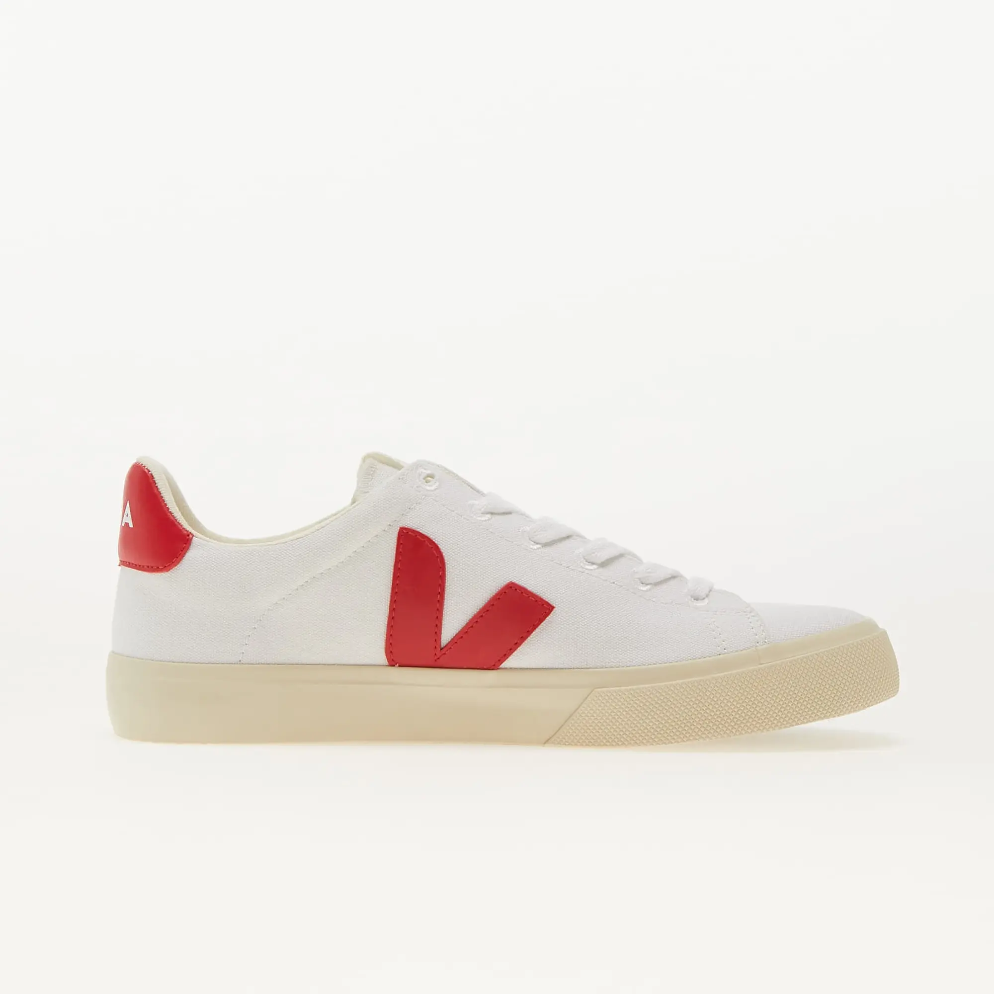 Veja  CAMPO CANVAS  women's Shoes (Trainers) in White