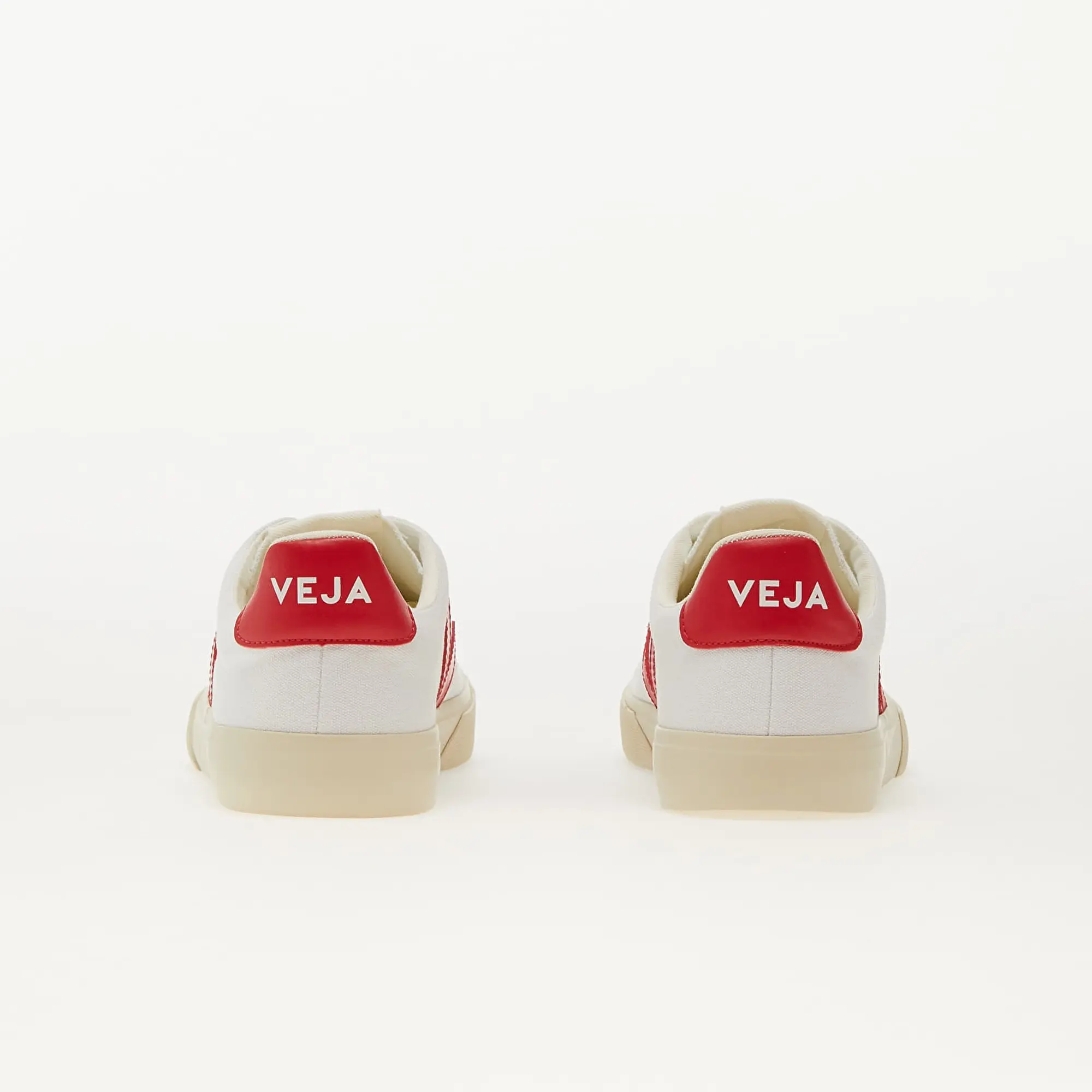Veja  CAMPO CANVAS  women's Shoes (Trainers) in White