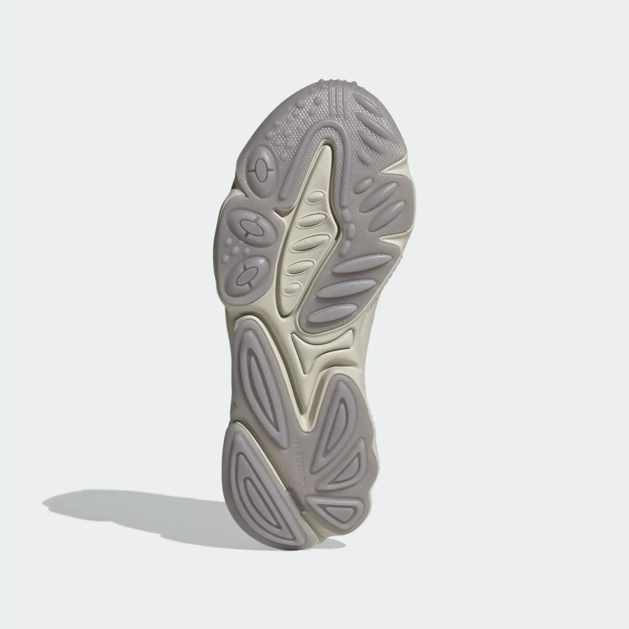 adidas Originals adidas OZWEEGO Shoes