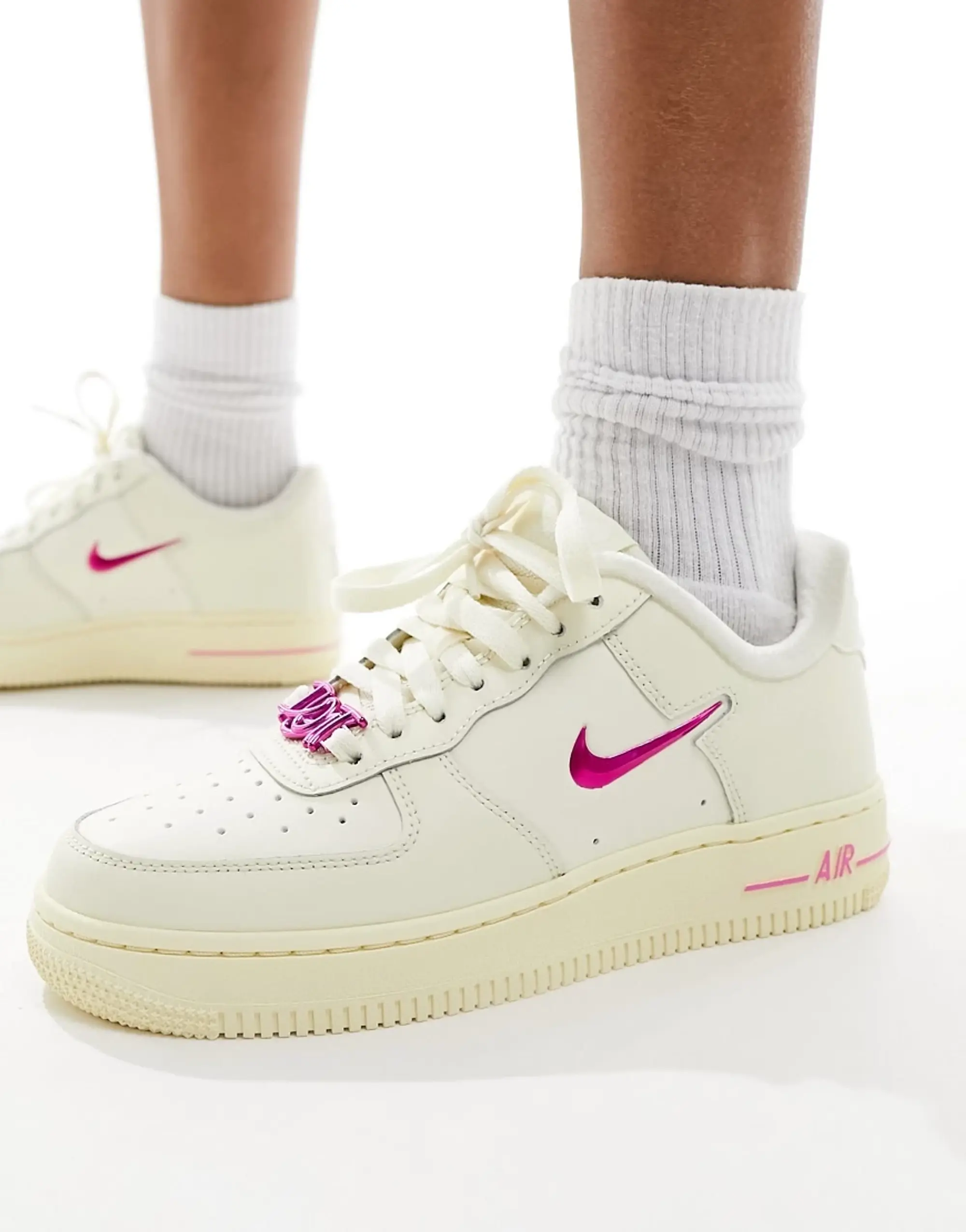 Sneakers Nike W Air Force 1 '07 Se Coconut Milk/ Playful Pink-Alabaster Eur 39