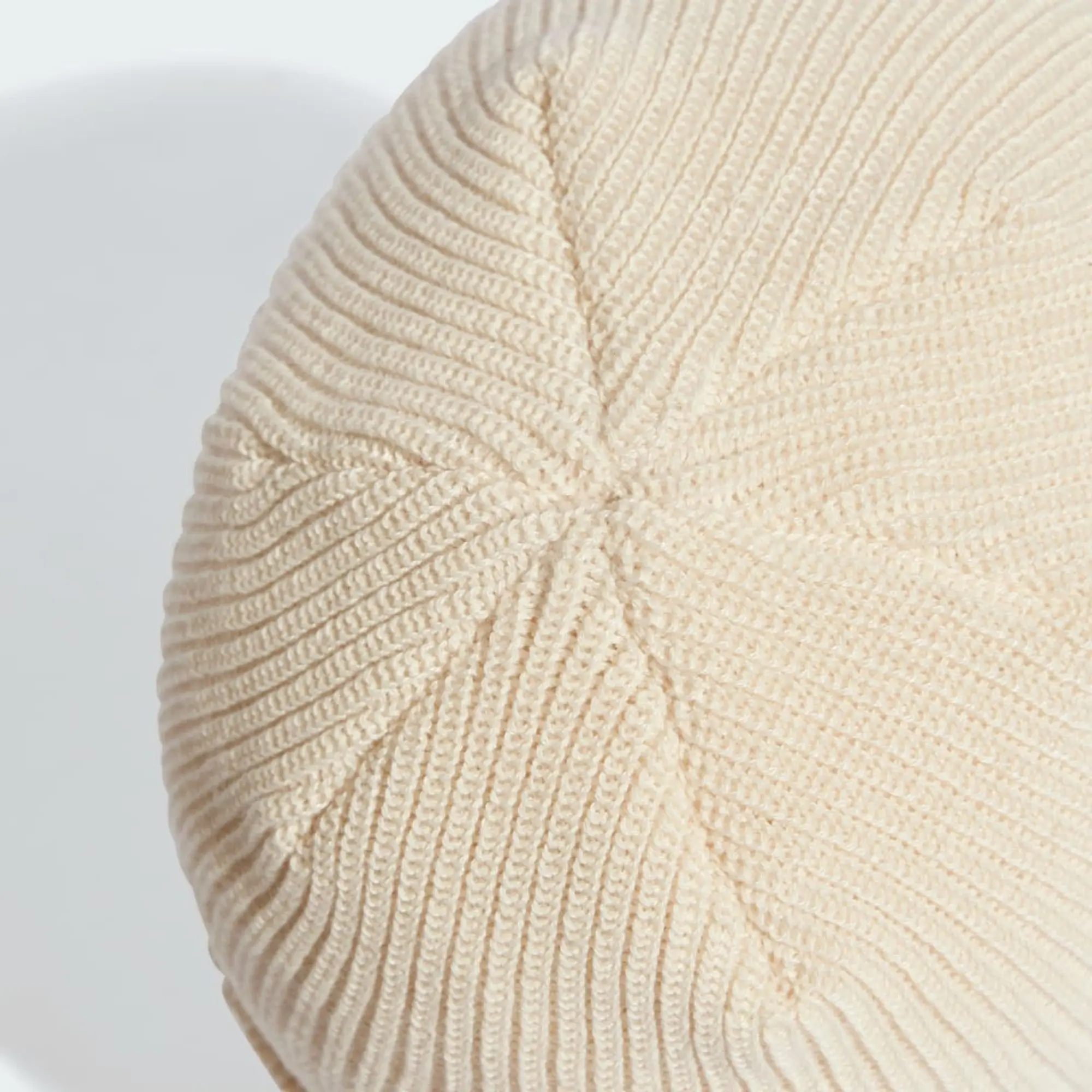 adidas Adicolor Short Beanie