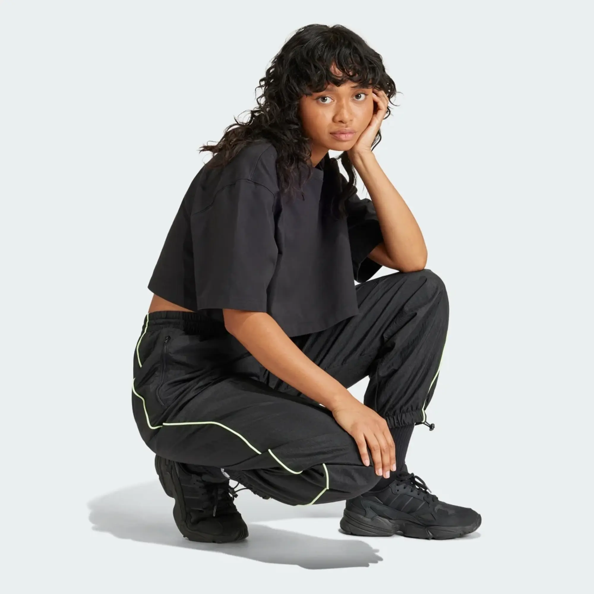 adidas Originals adidas Loose Parachute Trousers