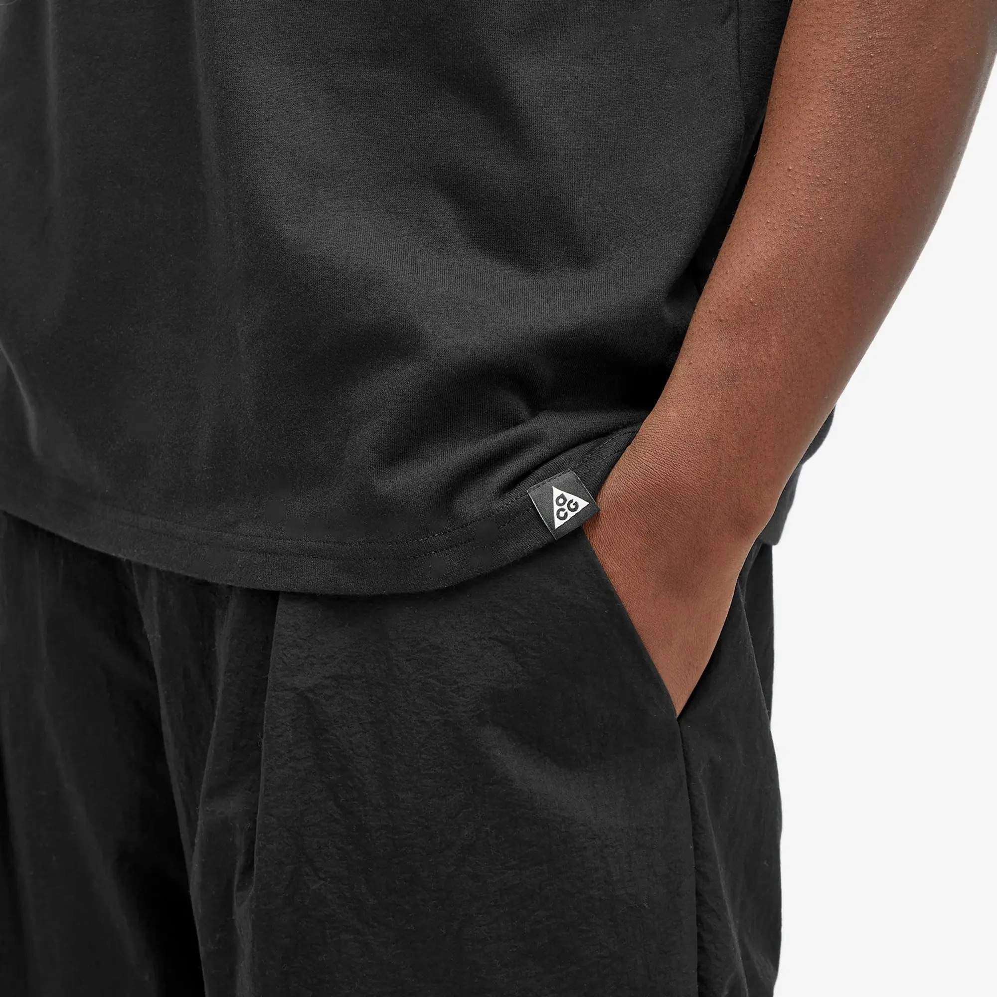 Nike Men's ACG Hike Snacks Dri-Fit T-Shirt Black