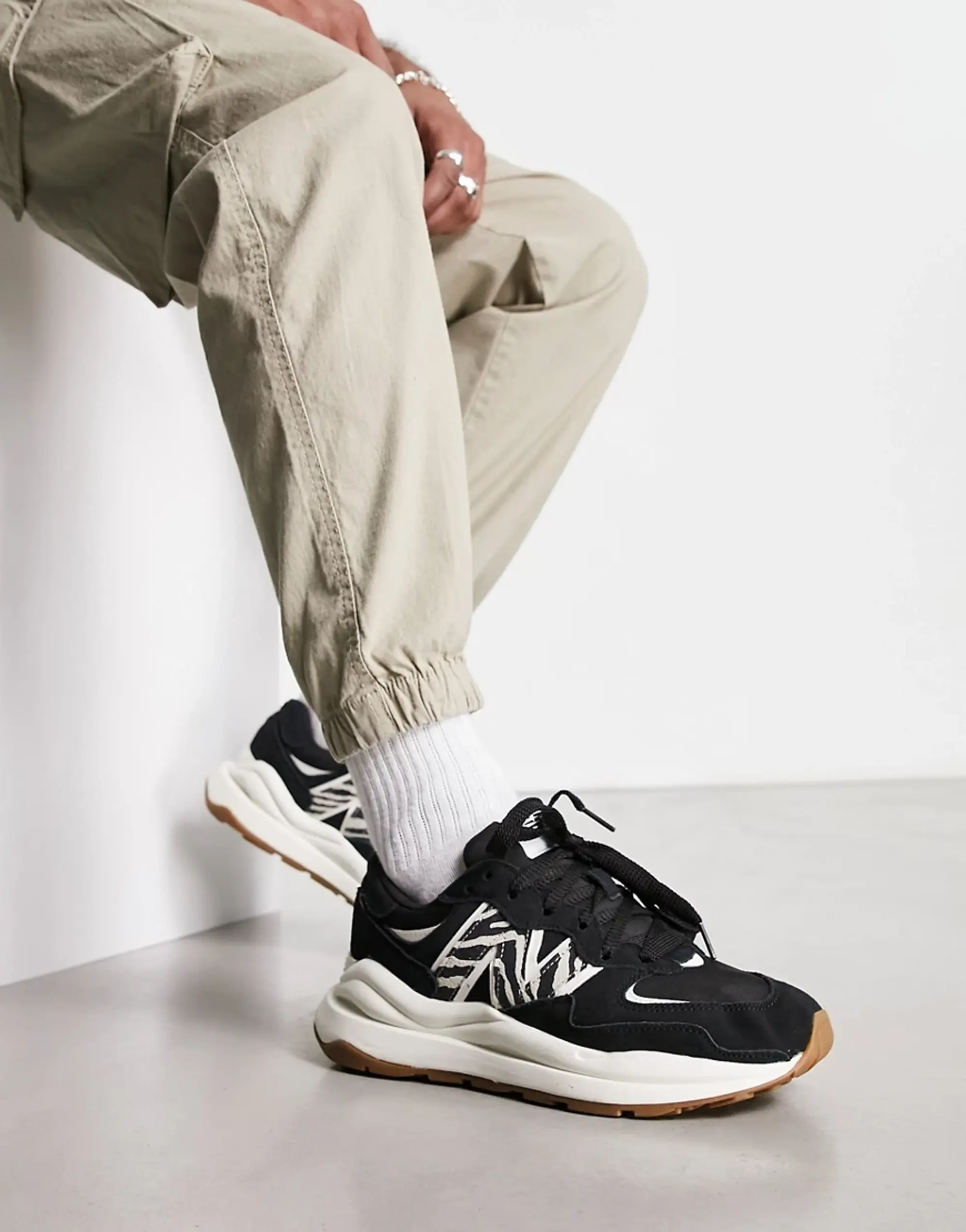 New Balance 57/40 Trainers