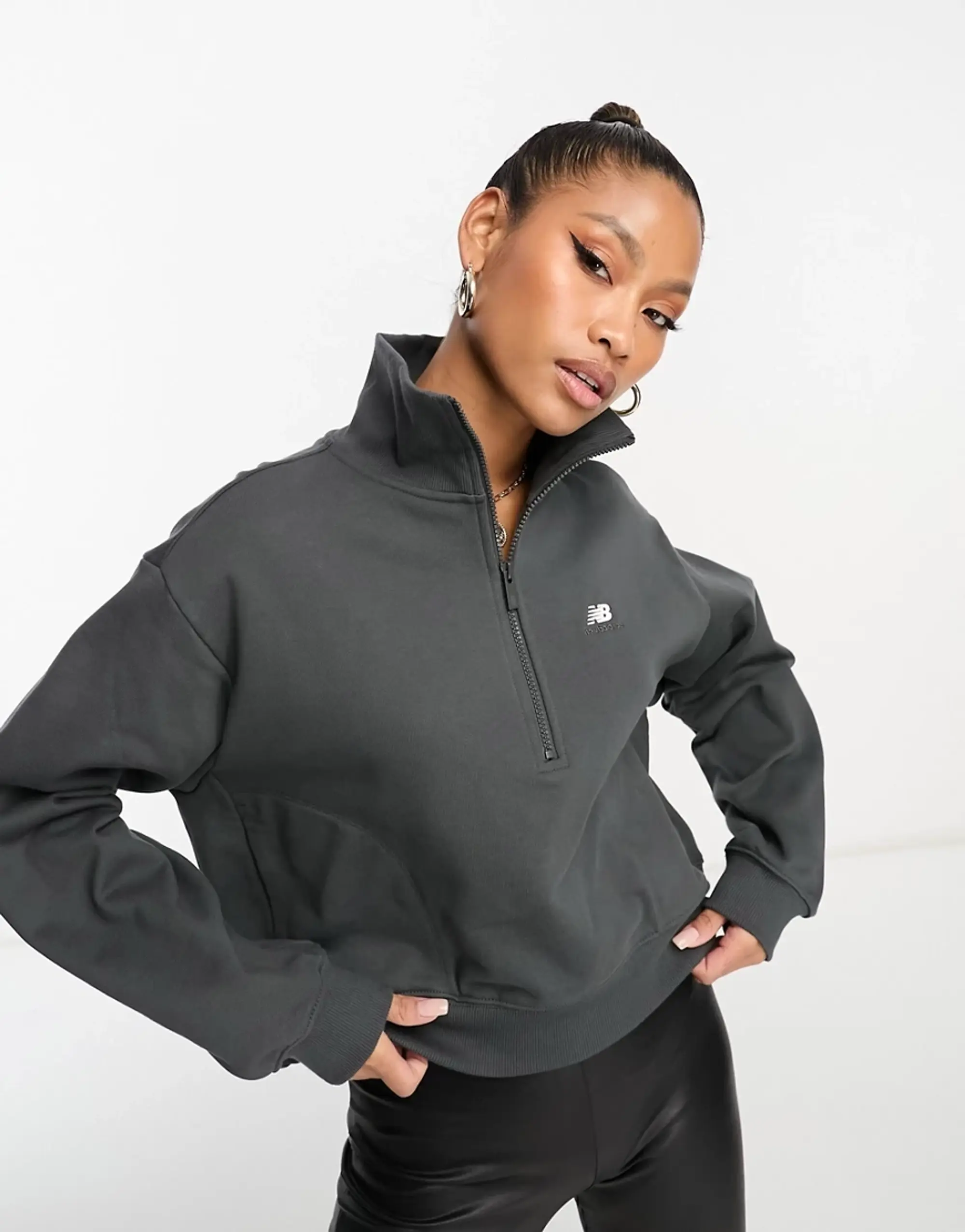 New Balance Women's Athletics Remastered French Terry 1/4 Zip in Black Cotton