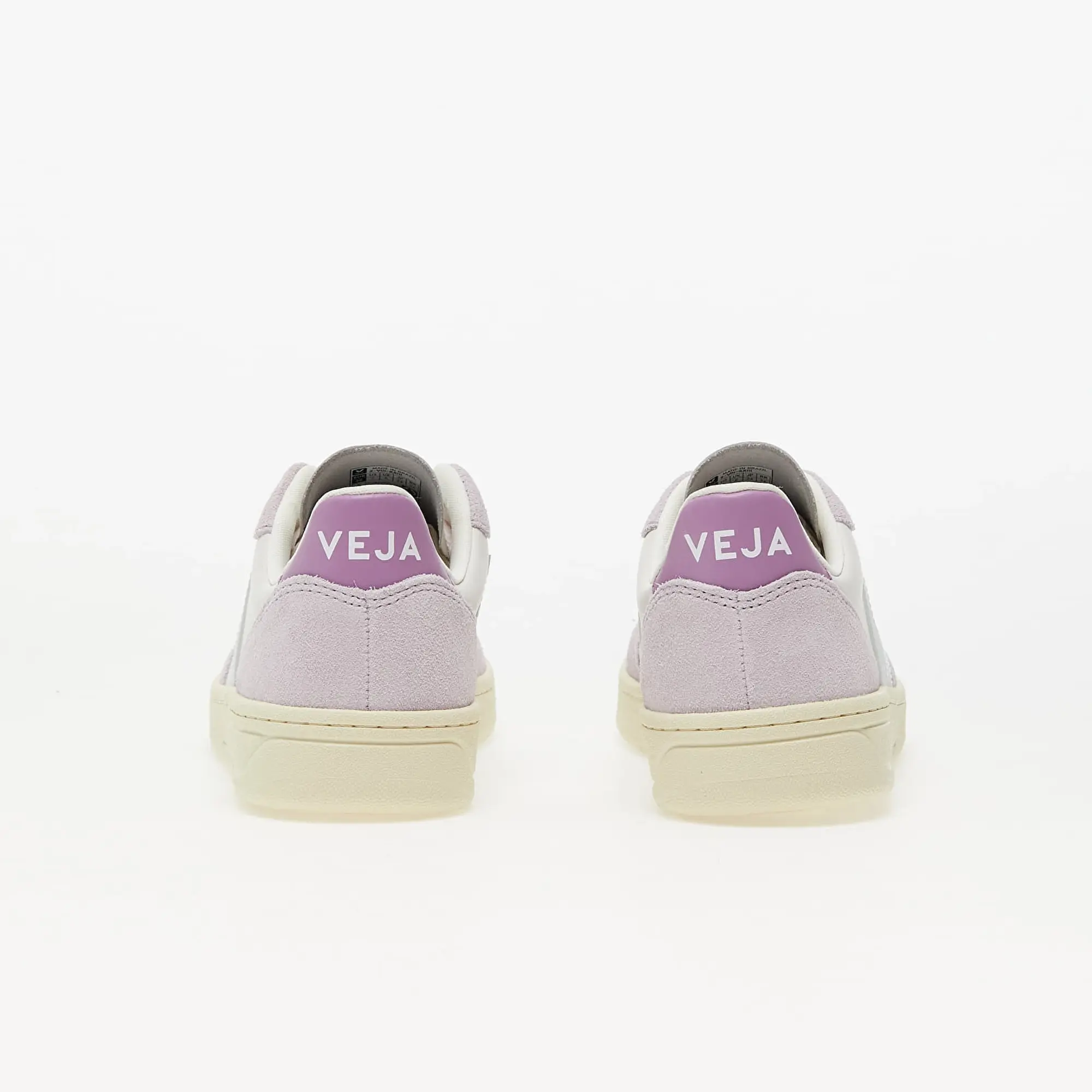 Veja  V-10  women's Shoes (Trainers) in White