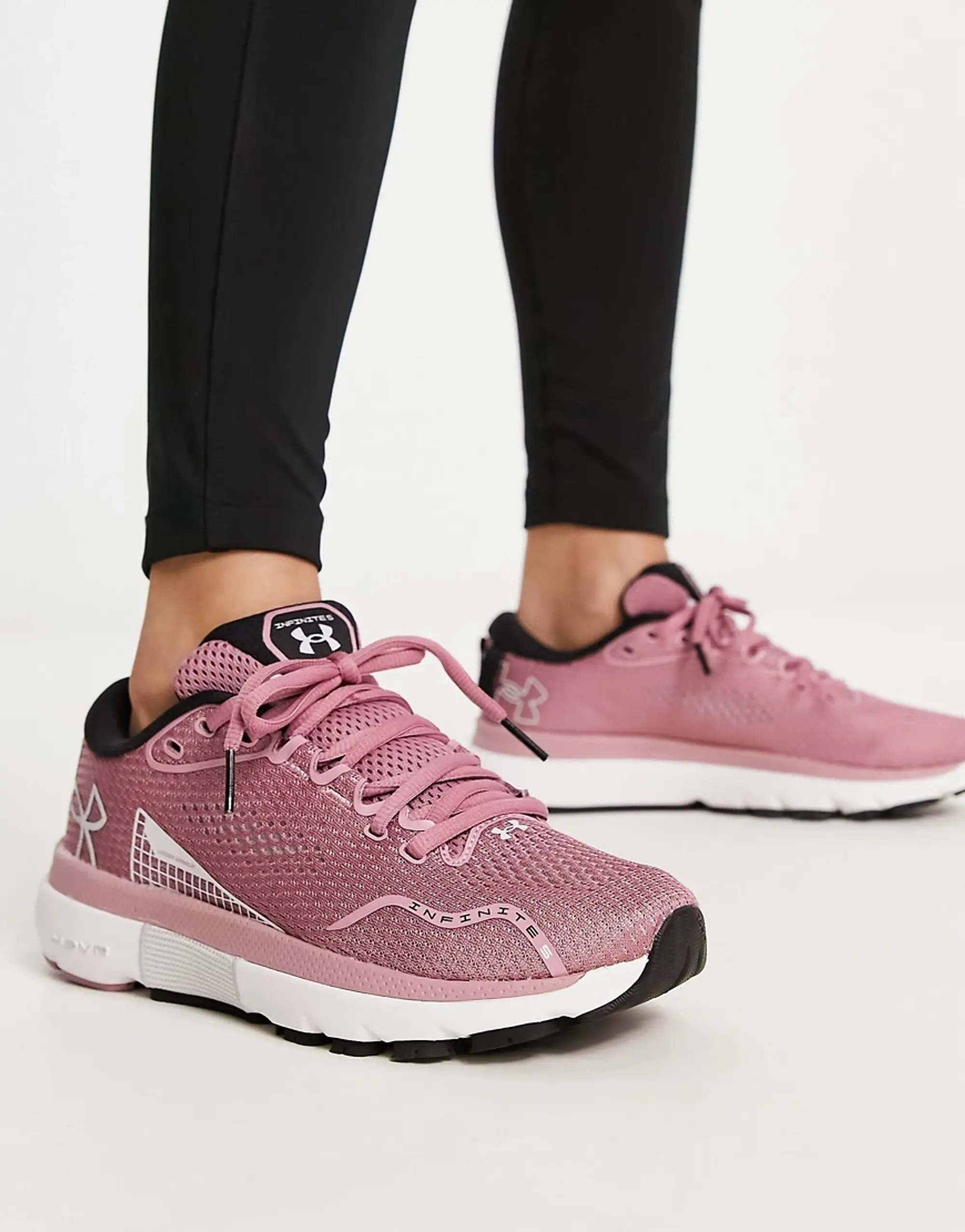 Under Armour Running Hovr Infinite 5 Trainers In Pink