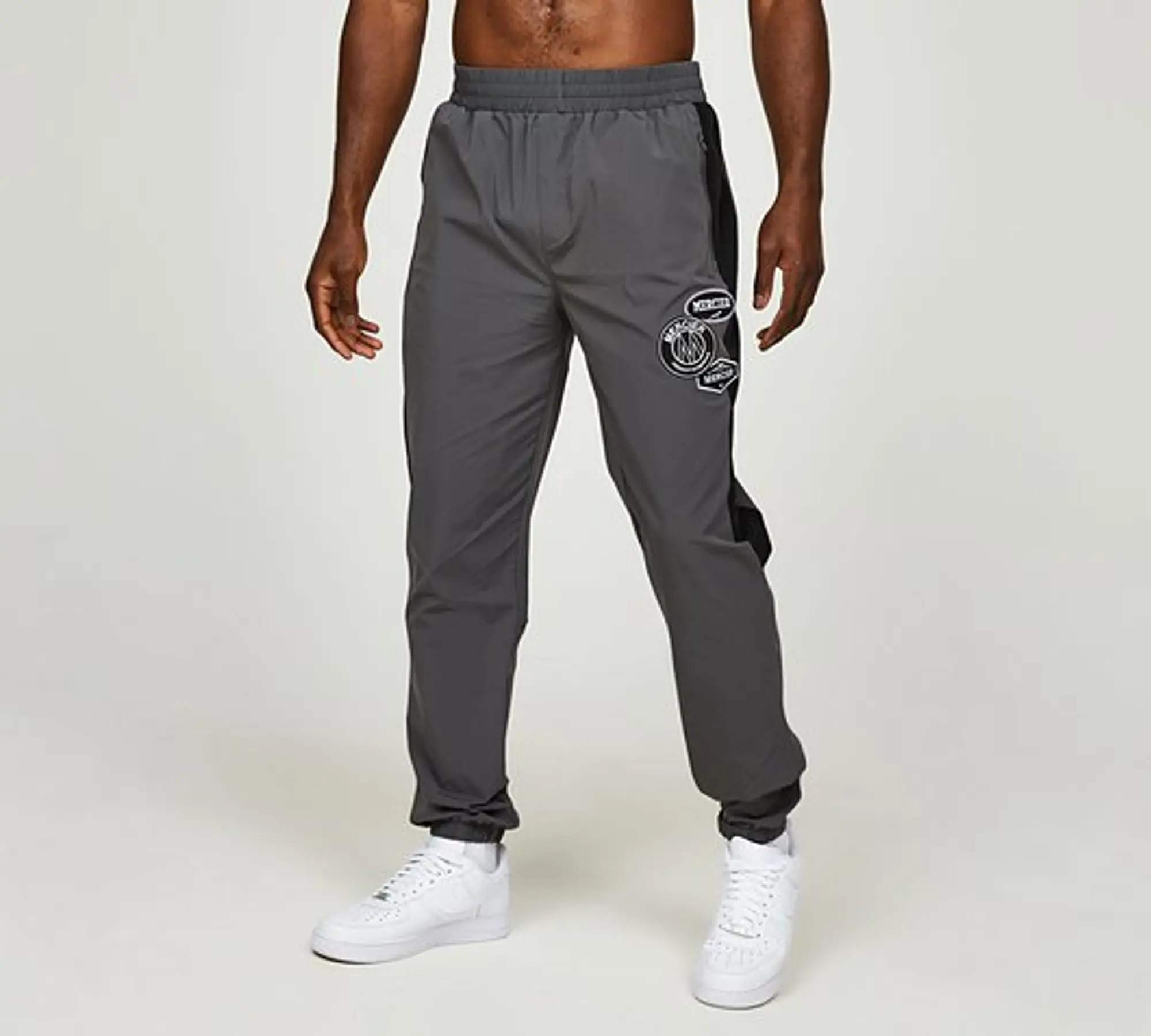 Mercier Contrast Badge Sport Woven Pant - Grey - Size L - Grey