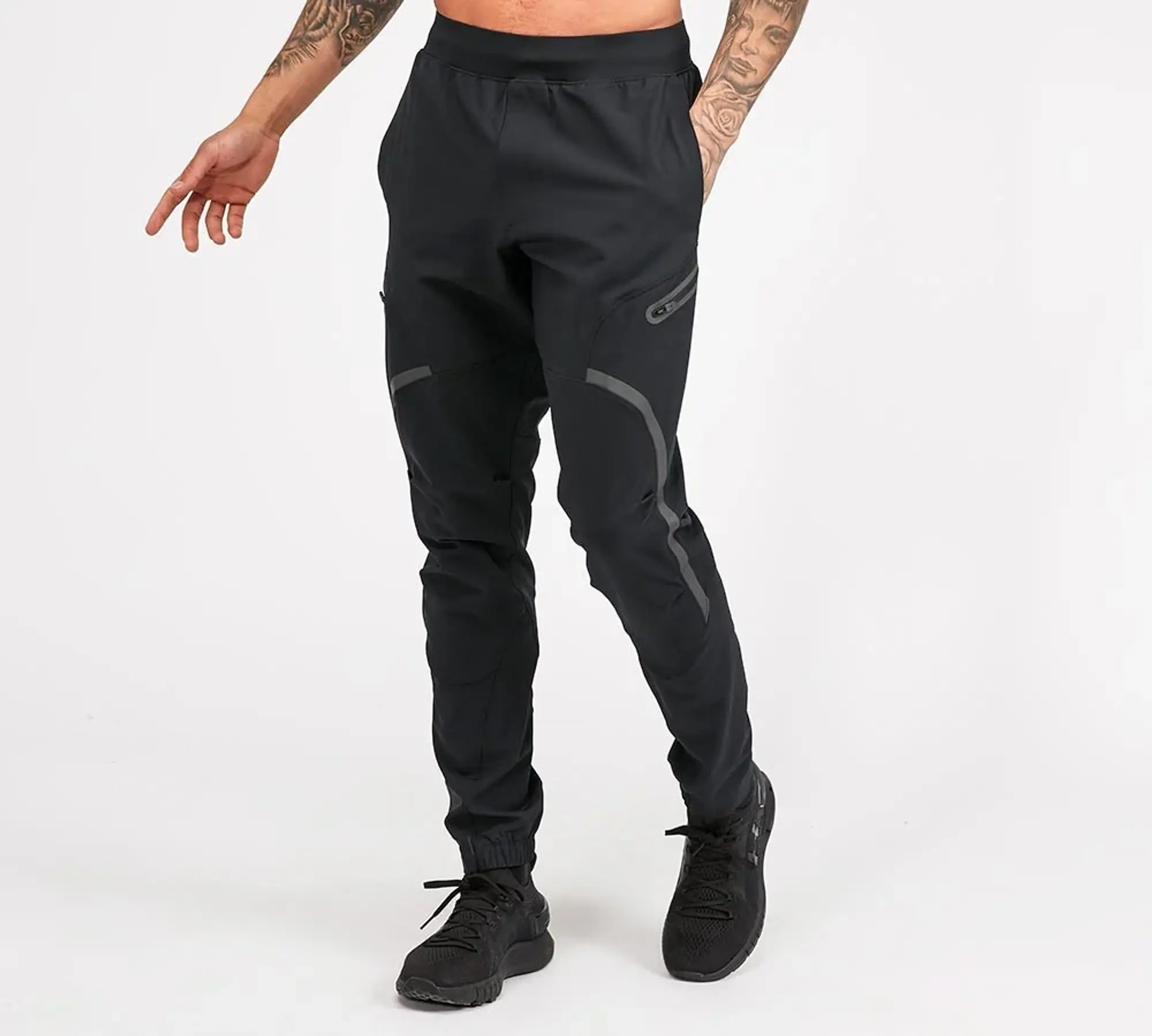 Under Armour Unstoppable Cargo Pant - Black - Size S - Black
