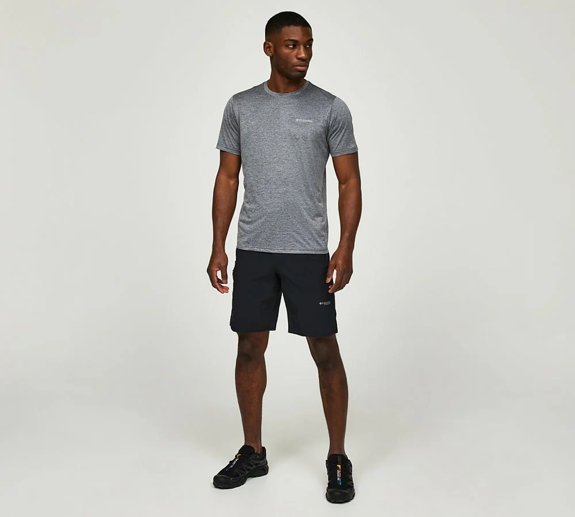 Columbia Hike Crewneck T-Shirt - Black - Size L - Black