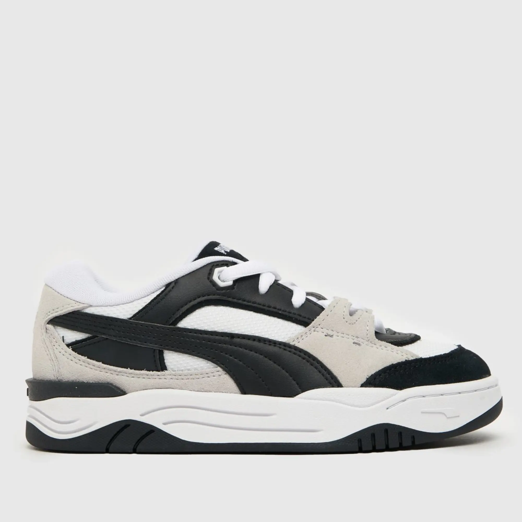 PUMA black & white 180 Youth trainers