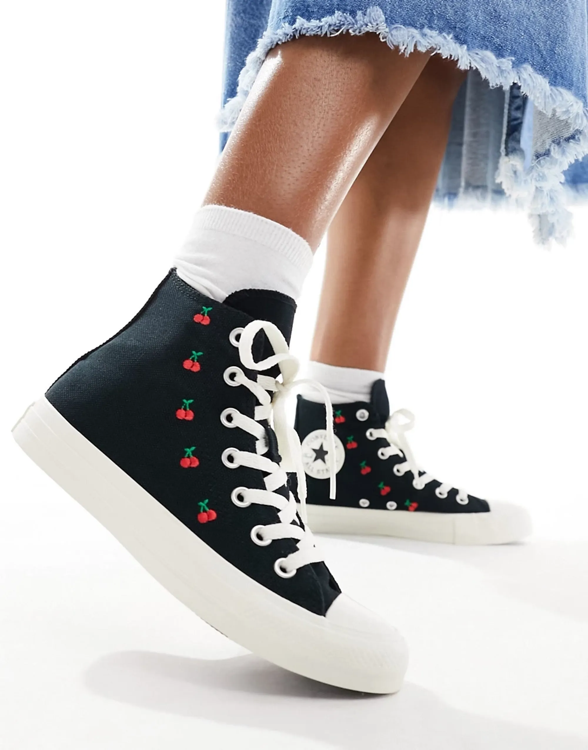 Converse Chuck Taylor All Star Hi Cherry Trainers In Black