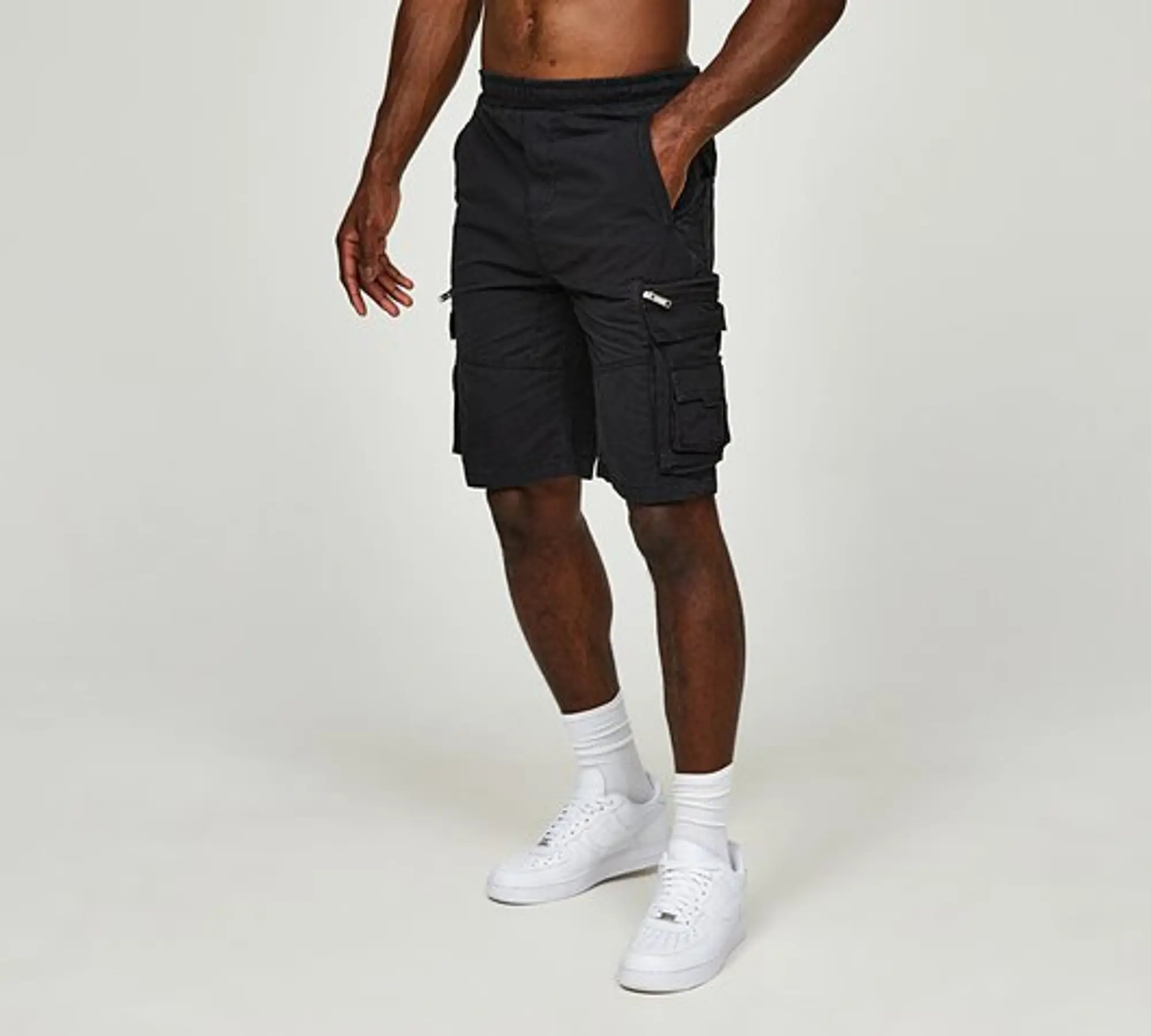 Authorized Atelier Relaxed Fit Cargo Short - Black - Size XL - Black