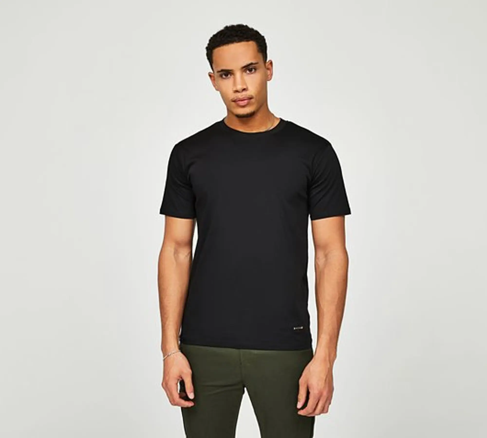Belier Short Sleeved Mercerised Premium T-Shirt - Black - Size M - Black