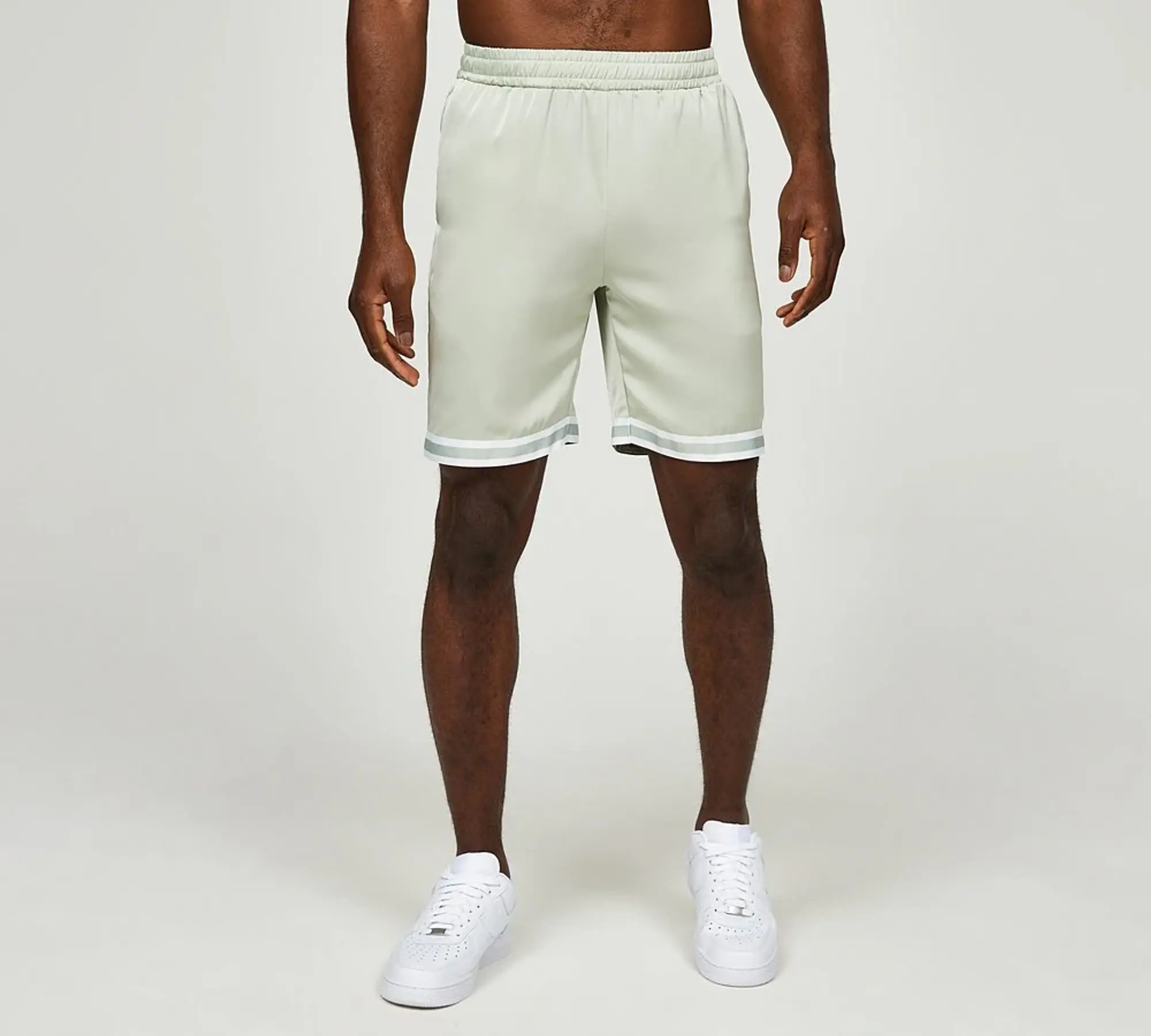Belier Resort Contrast Short - Stone - Size M - Stone
