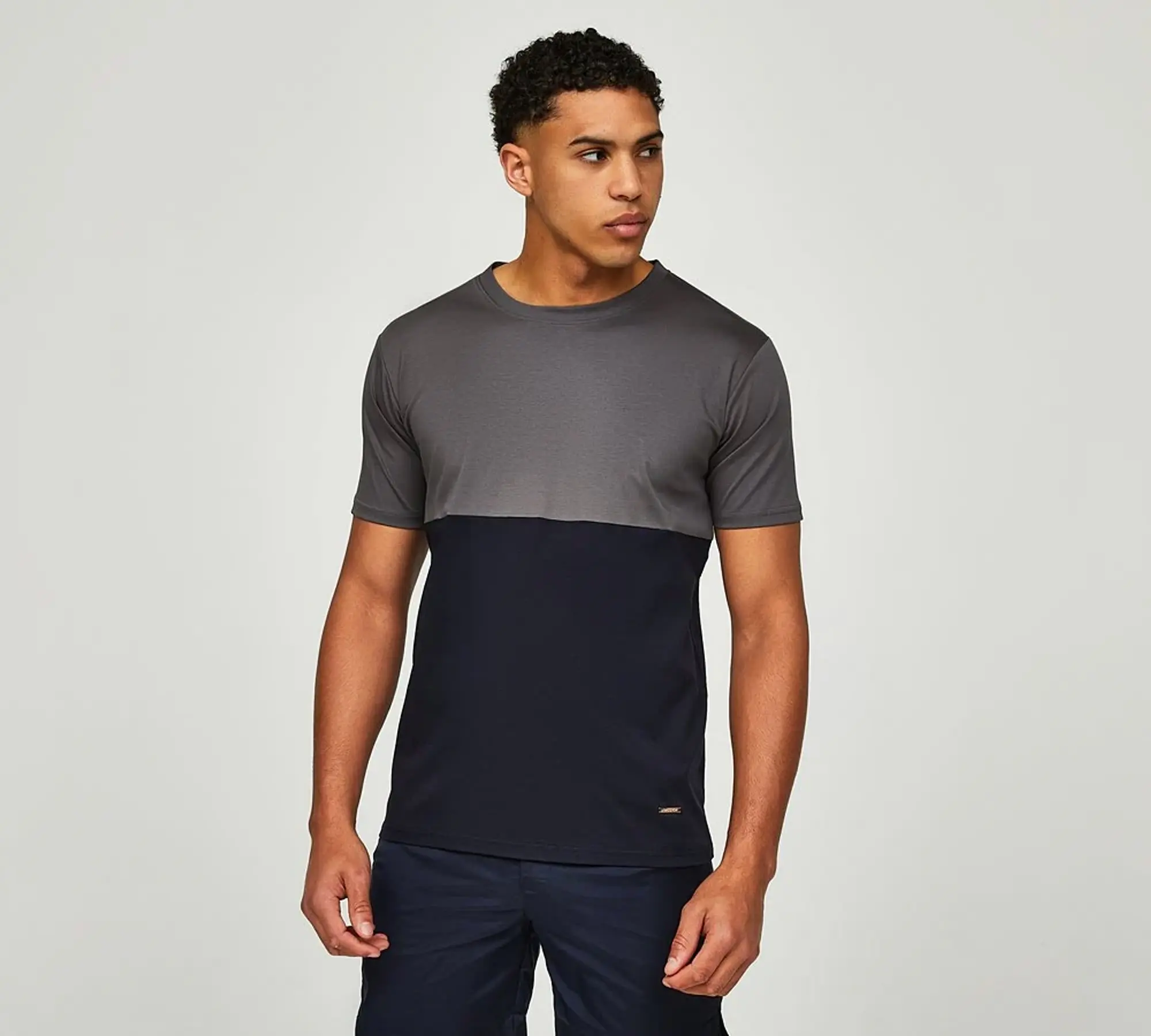 Belier Cut and Sew T-Shirt - Grey - Size 2XL - Grey