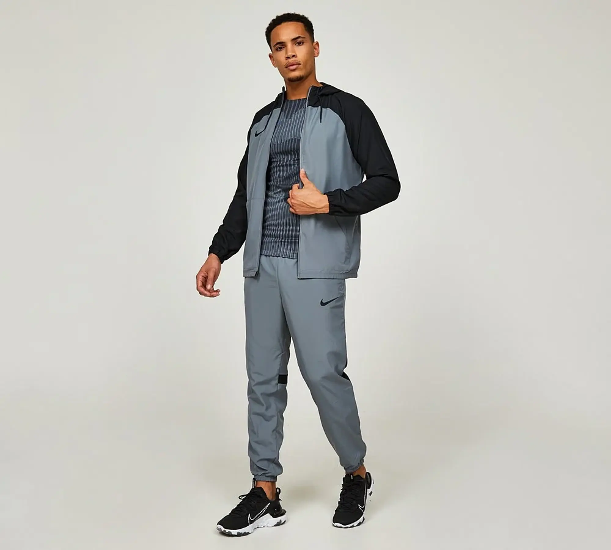 Nike Dri-FIT Academy Woven Track Pant - Grey - Size M - Grey