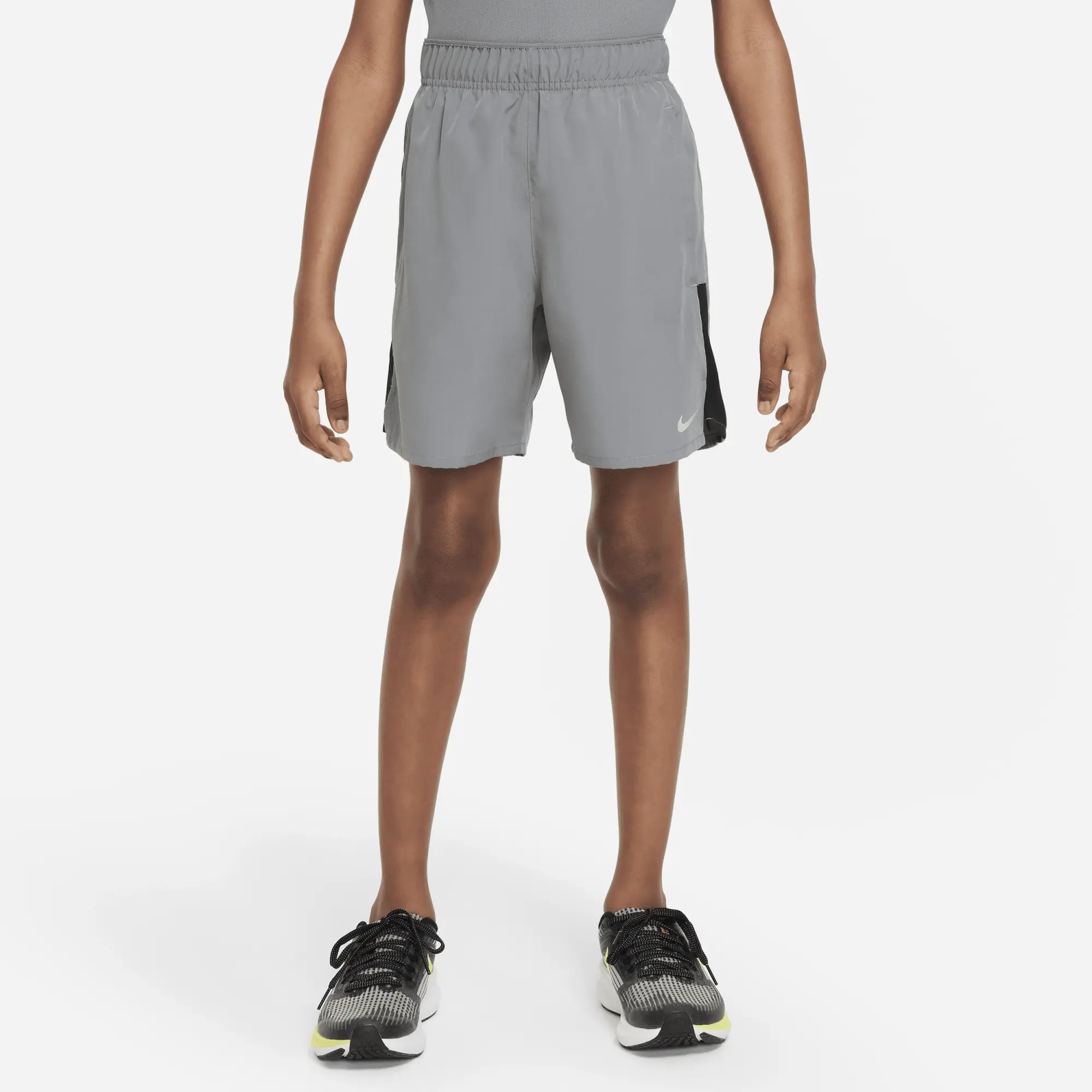 Nike Challenger Shorts Junior - Grey