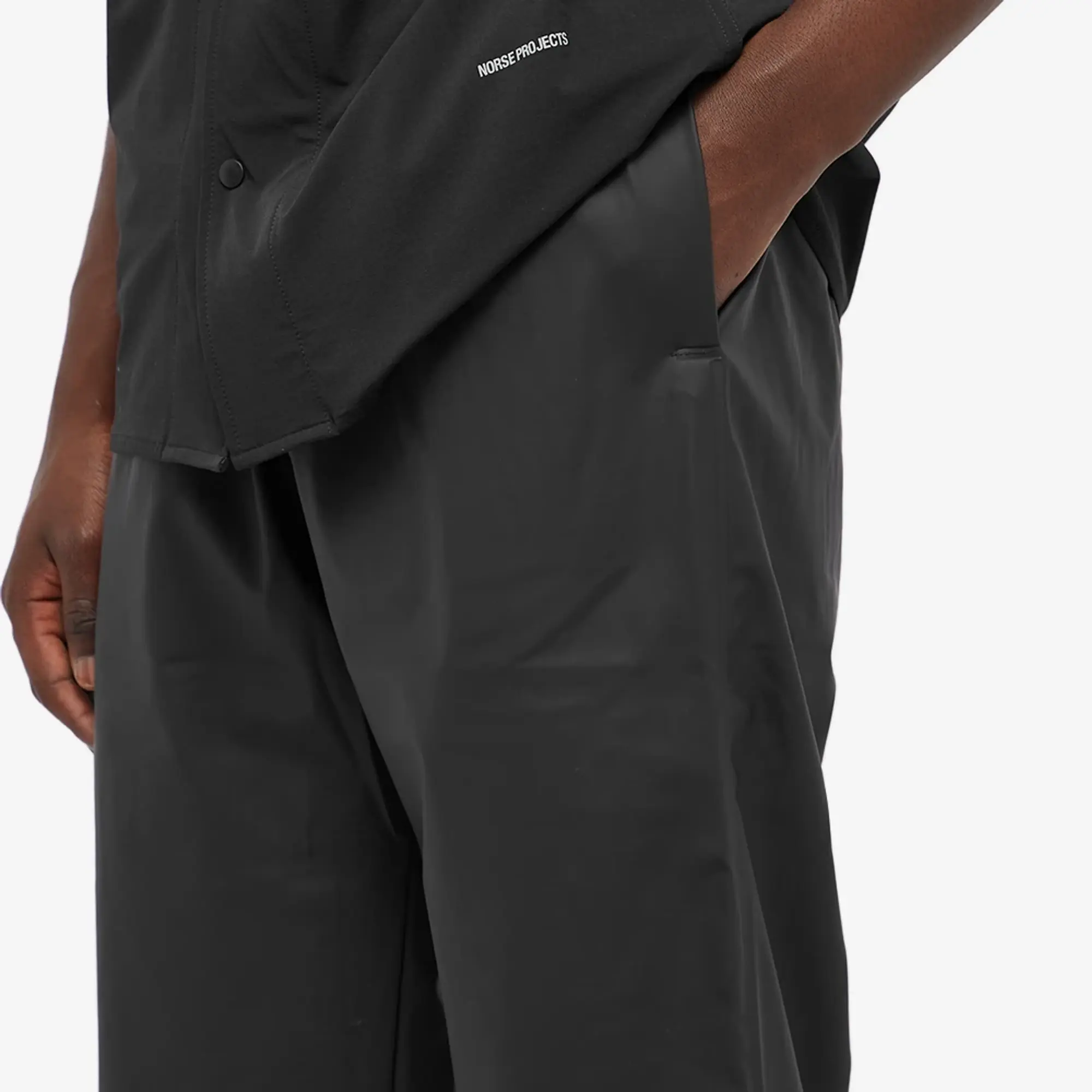 Rains Men's Pants Regular Black