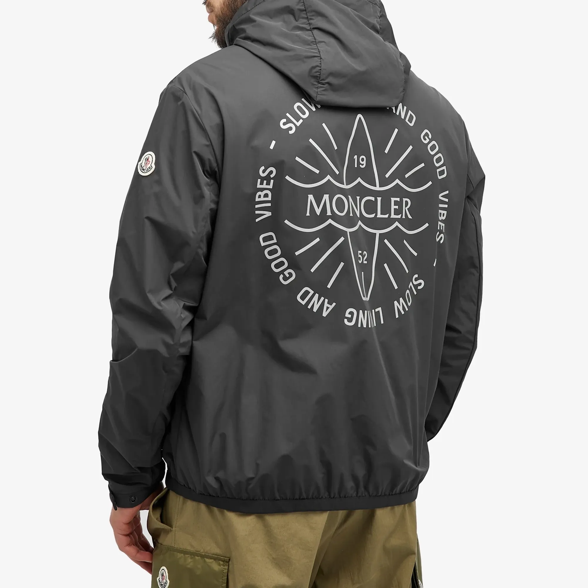 正規品MONCLER NONDOWN NYLON HOULGATE JACKET MONCLER Ruinette nylon jacket | Harvey Nichols