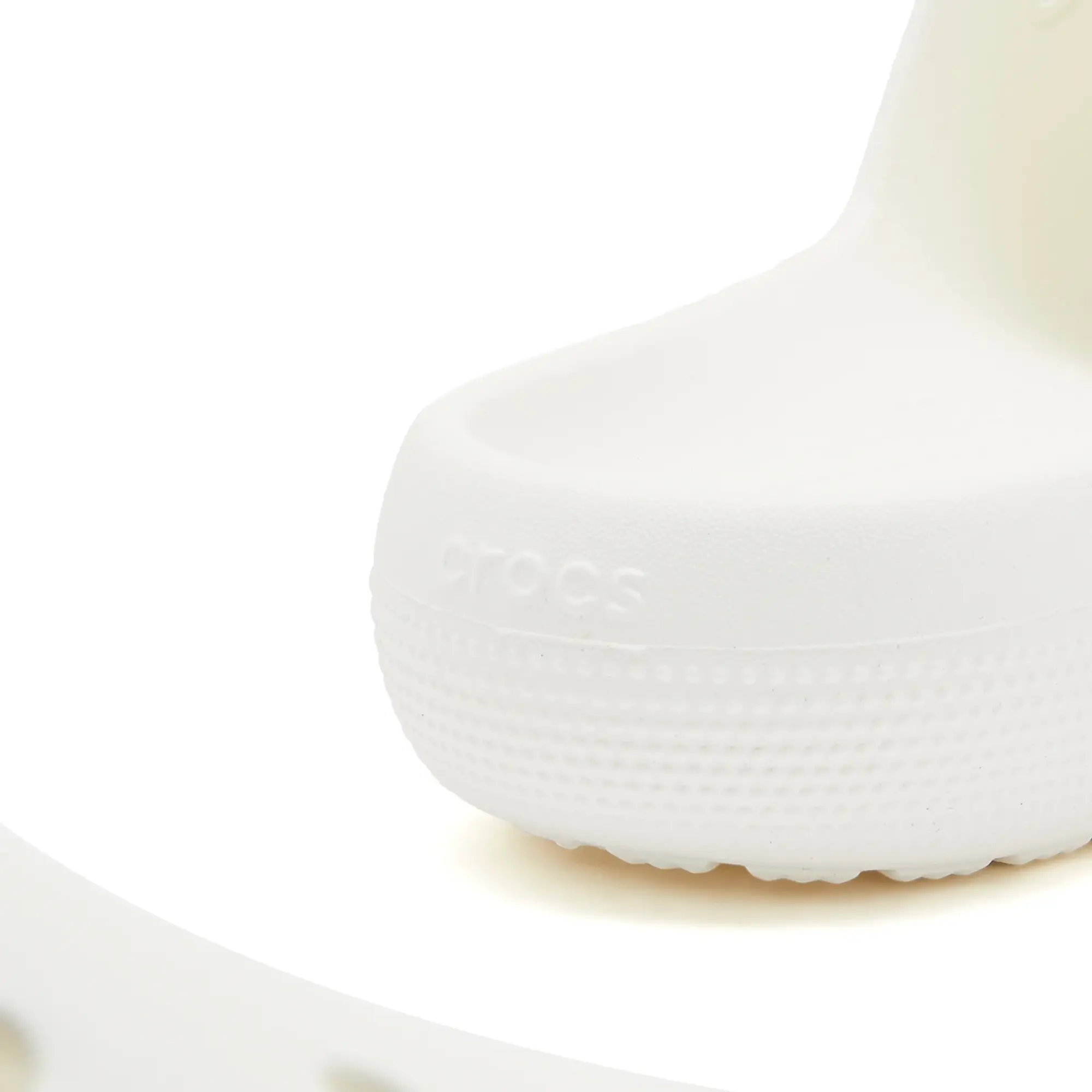 Crocs | Unisex | Classic | Slides | White | M11