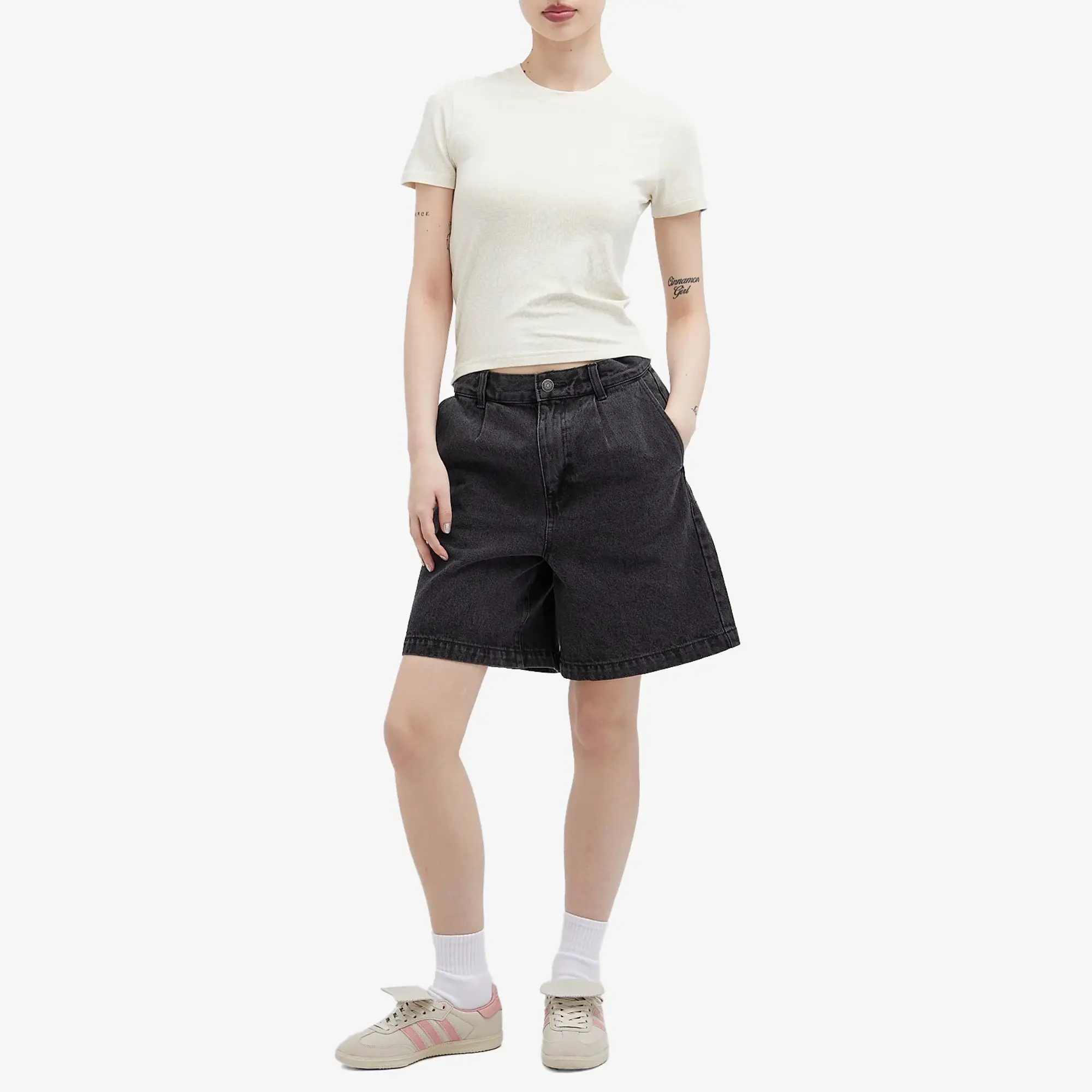 Obey Women's Jubatus T-Shirt Unbleached Multi