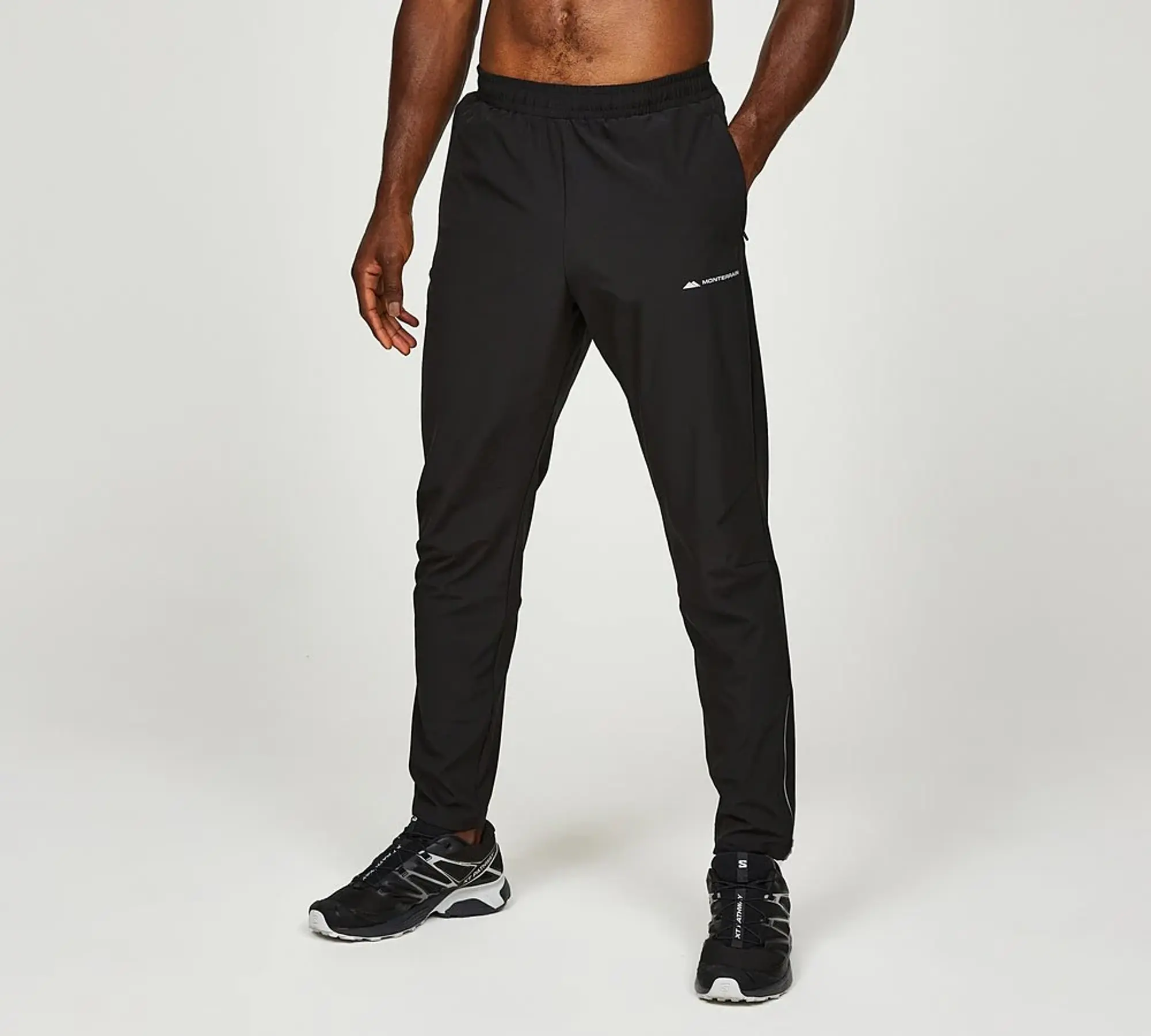 Monterrain Form Woven Running Pant - Black - Size M - Black