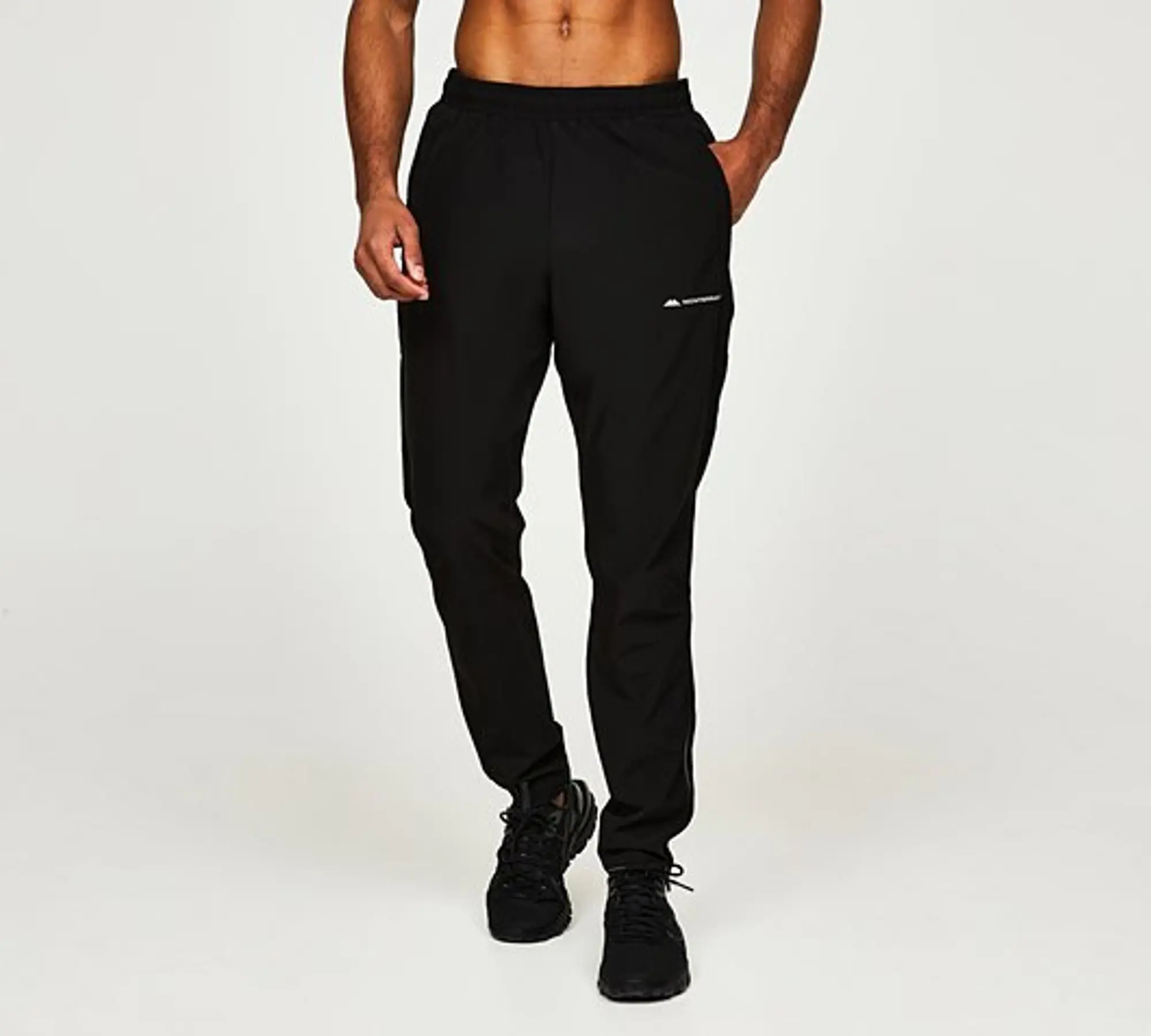 Monterrain Form Woven Running Pant - Black - Size M - Black