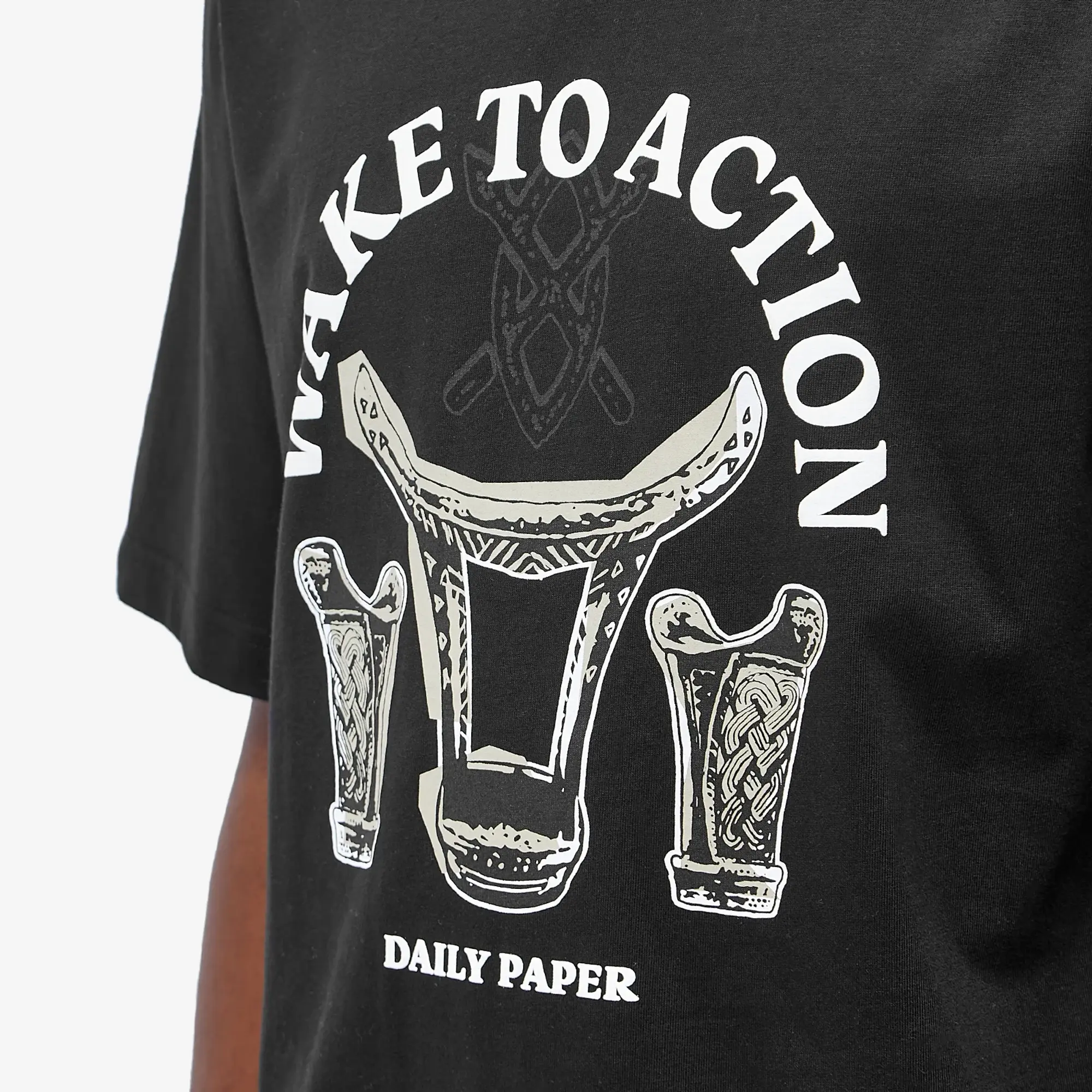 Tシャツ・カットソー DAILY PAPER Men T Shirts RIVO 2321203 BLACK Black Daily Paper Men's Rivo T-Shirt Black | 2321203 | FOOTY.COM