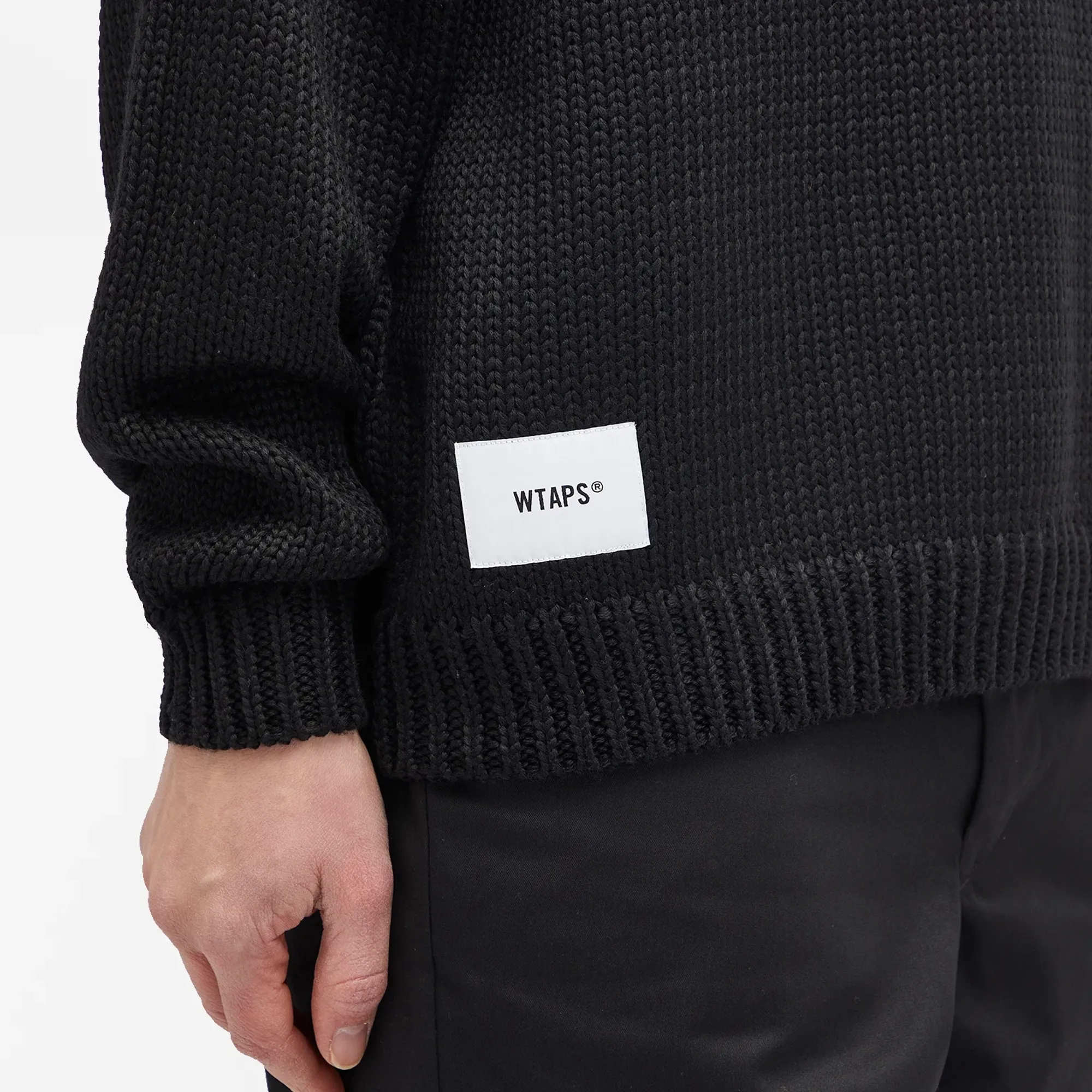 WTAPS Men's 04 Waffle Knit Jumper Black | 232MADT-KNM04-BK | FOOTY.COM